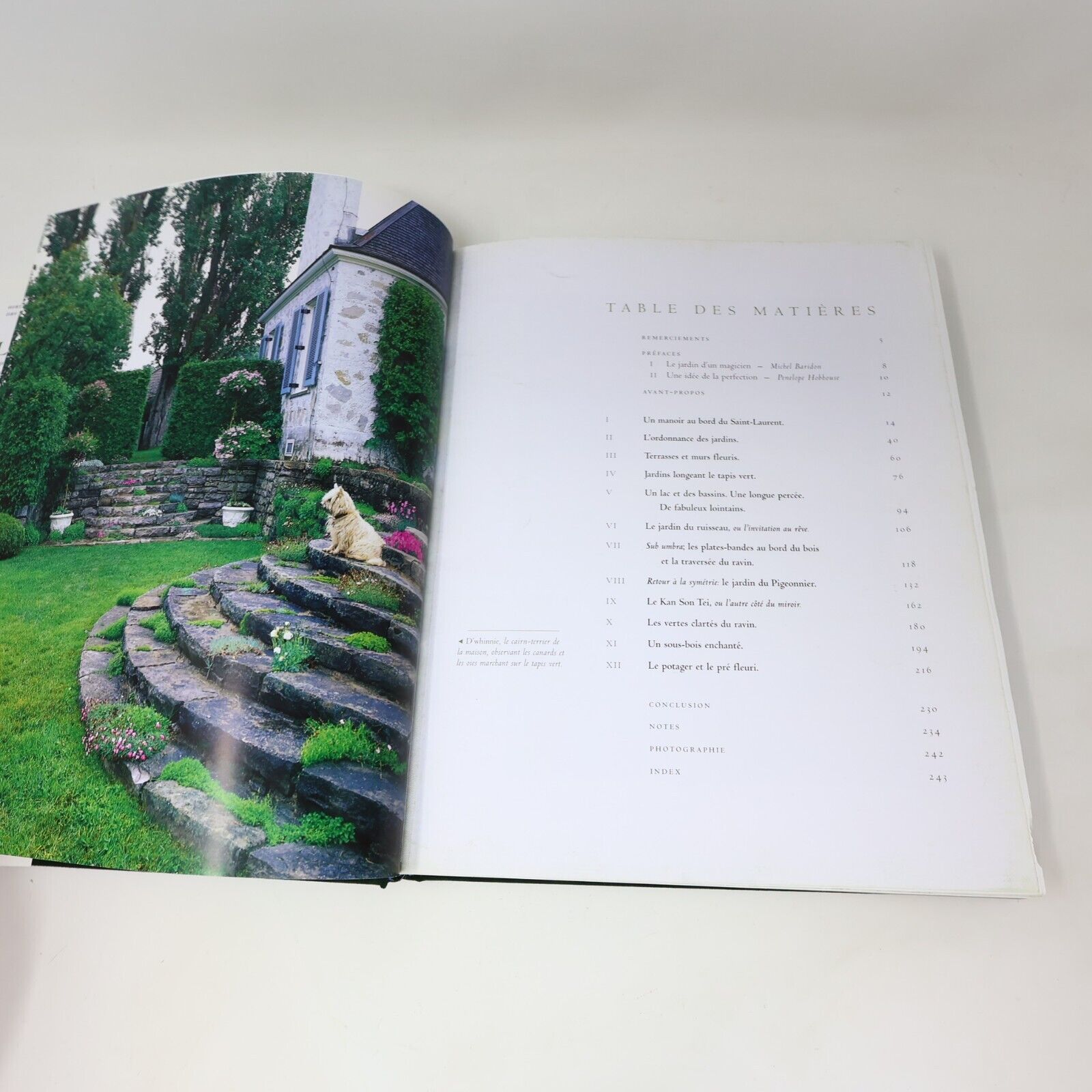 2002 Un Jardin Extraordinaire Quatre-Vents en Charlevoix Québec Hardcover HC