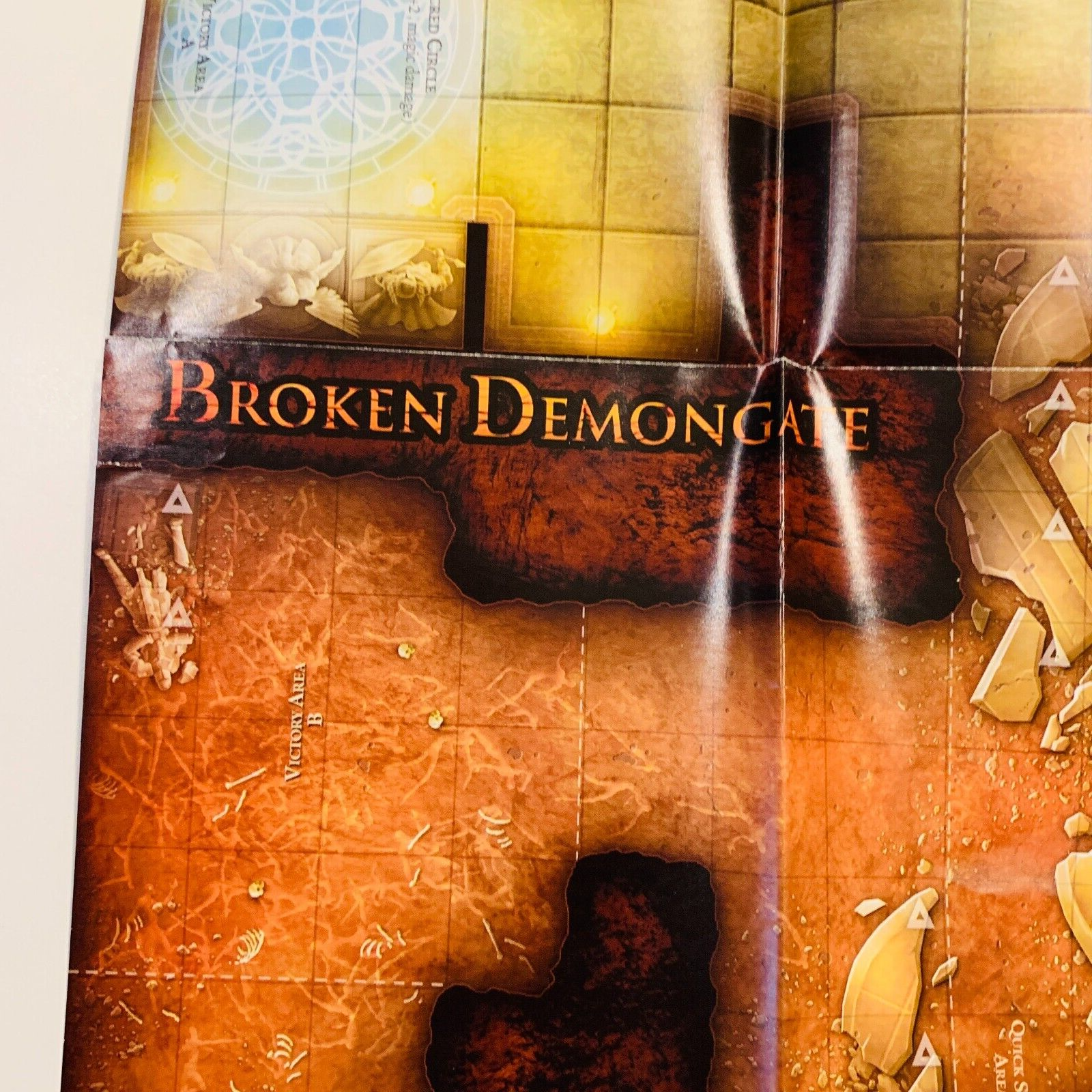 2006 Broken DemonGate Battle Map for Miniatures Game Dungeons & Dragons D&D WOTC