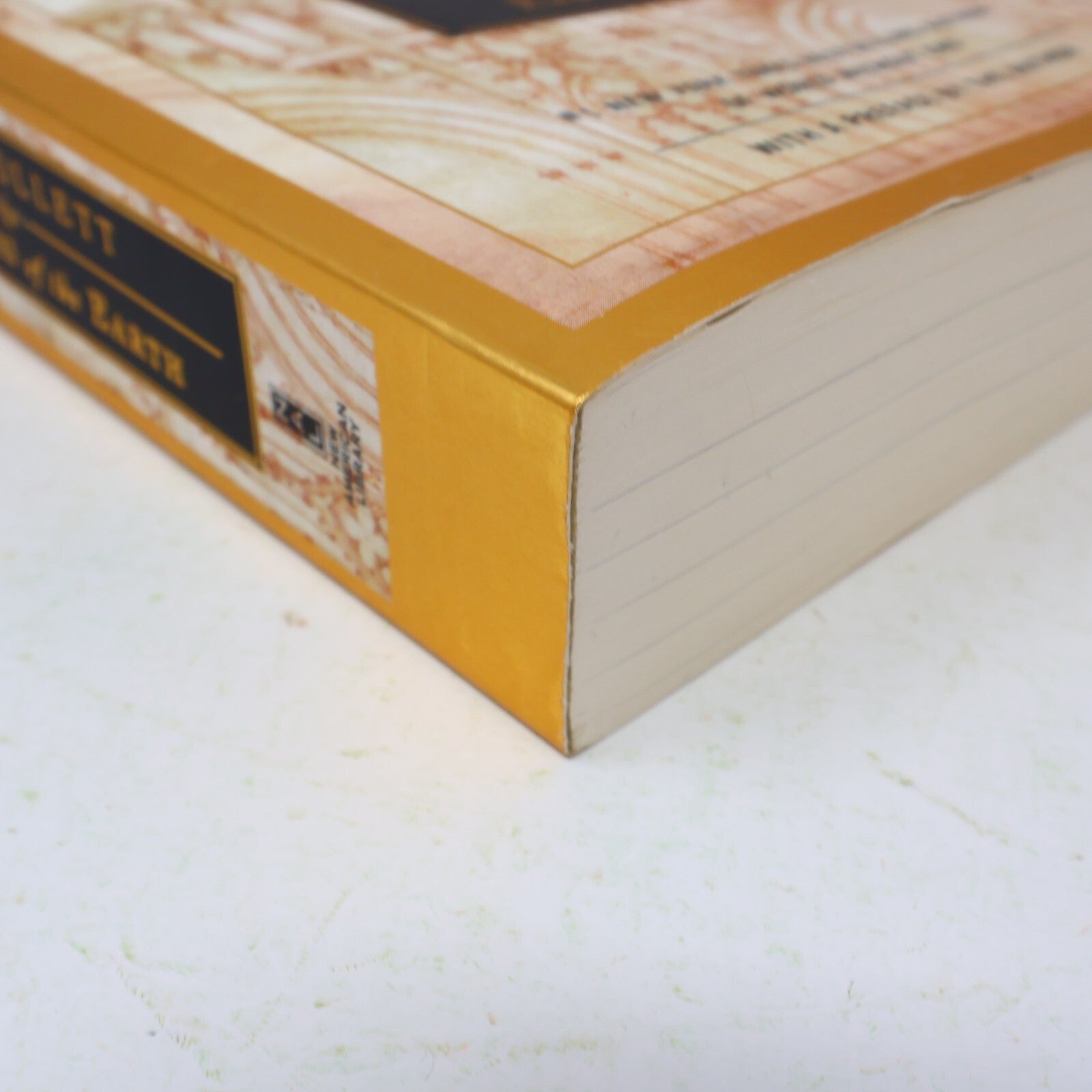 2007 The Pillars of the Earth Ken Follett 4th Print Deluxe Edition Penguin Books