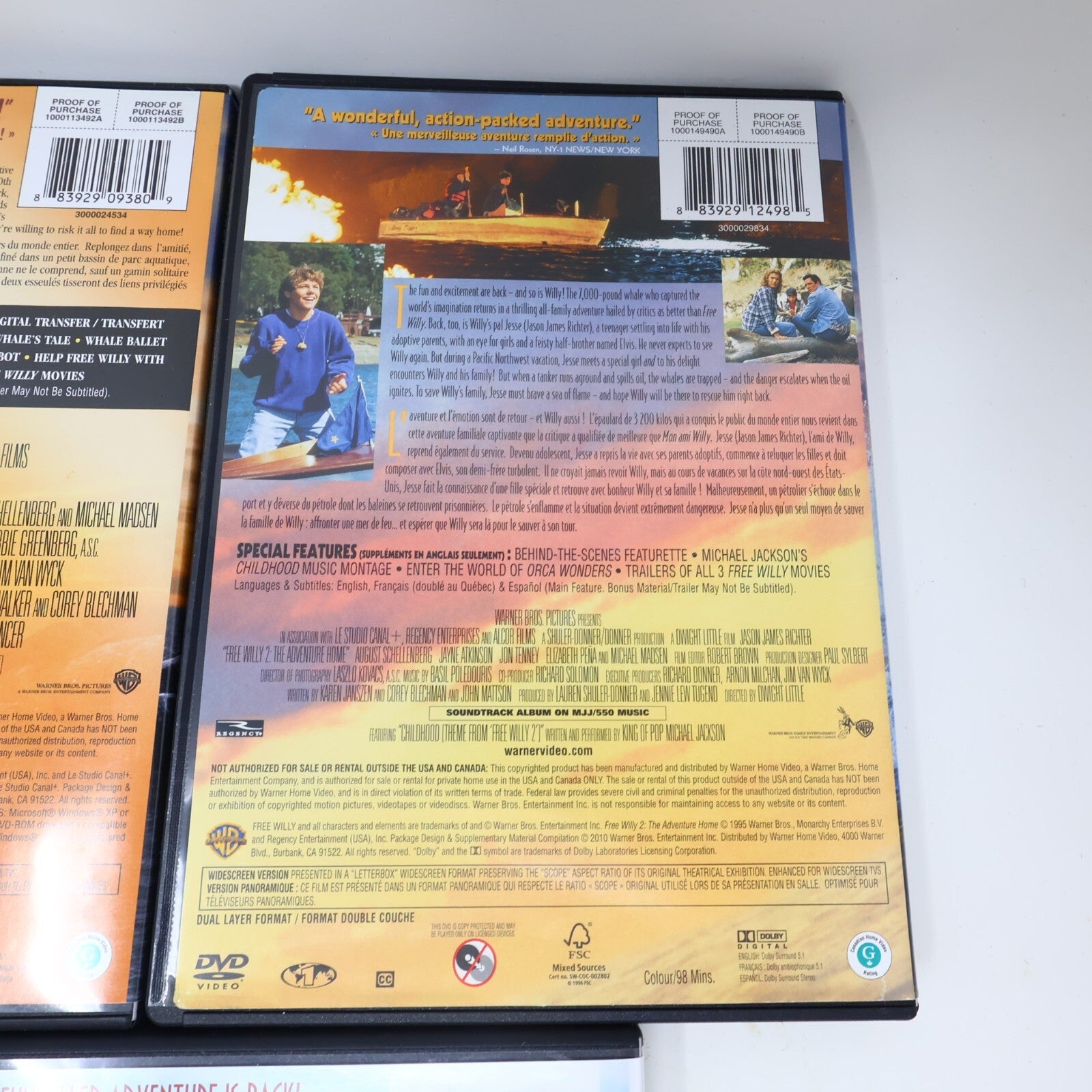 Free Willy/Mon Ami Willy #1-2-3 + Escape From Pirate's Cove Familly DVD Box Set