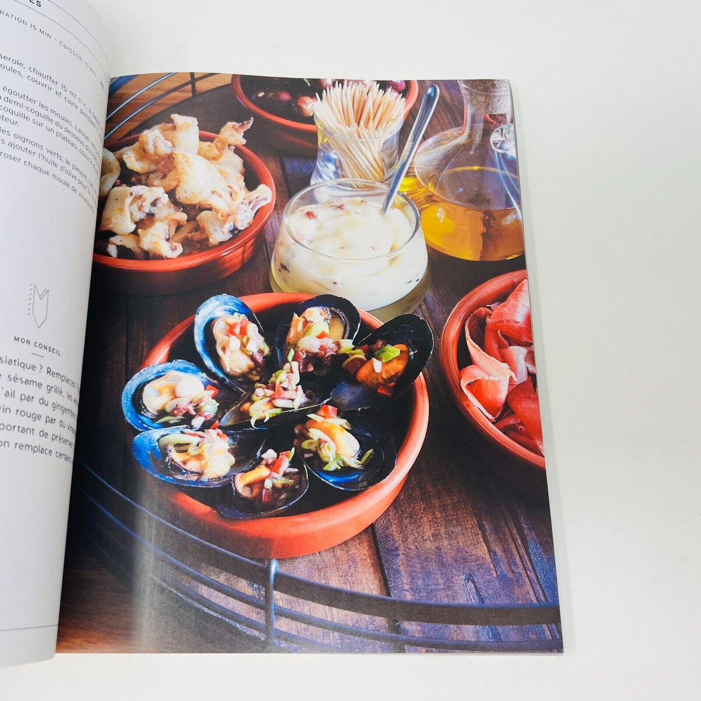 2013 Entre Nous de Jonathan Garnier Guide Culinaire Cuisine Recettes Français PB