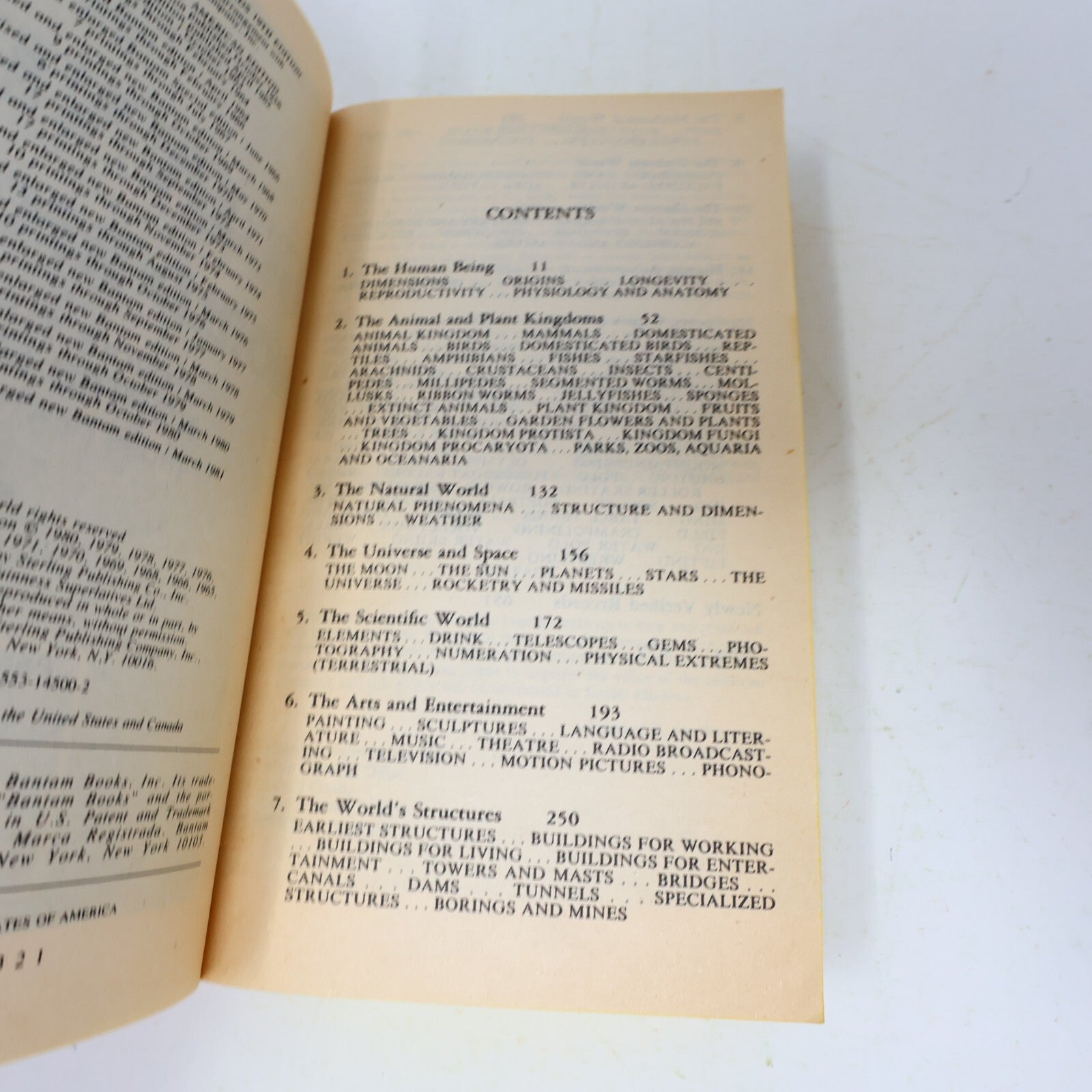 1981 Guinness Book of World Records Norris Mcwhirter Bantam Reference 1st Print