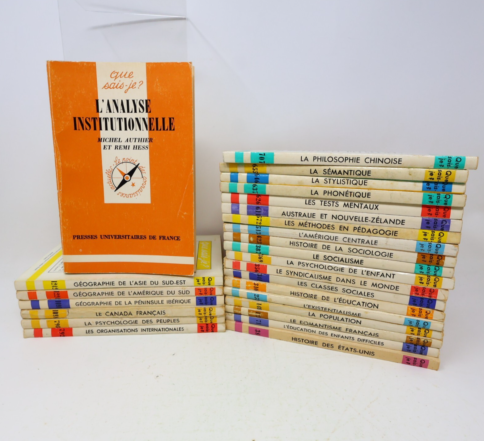 Que Sais-Je? Lot 26 Livres Éducation Géographie Société et Culture PUF Français
