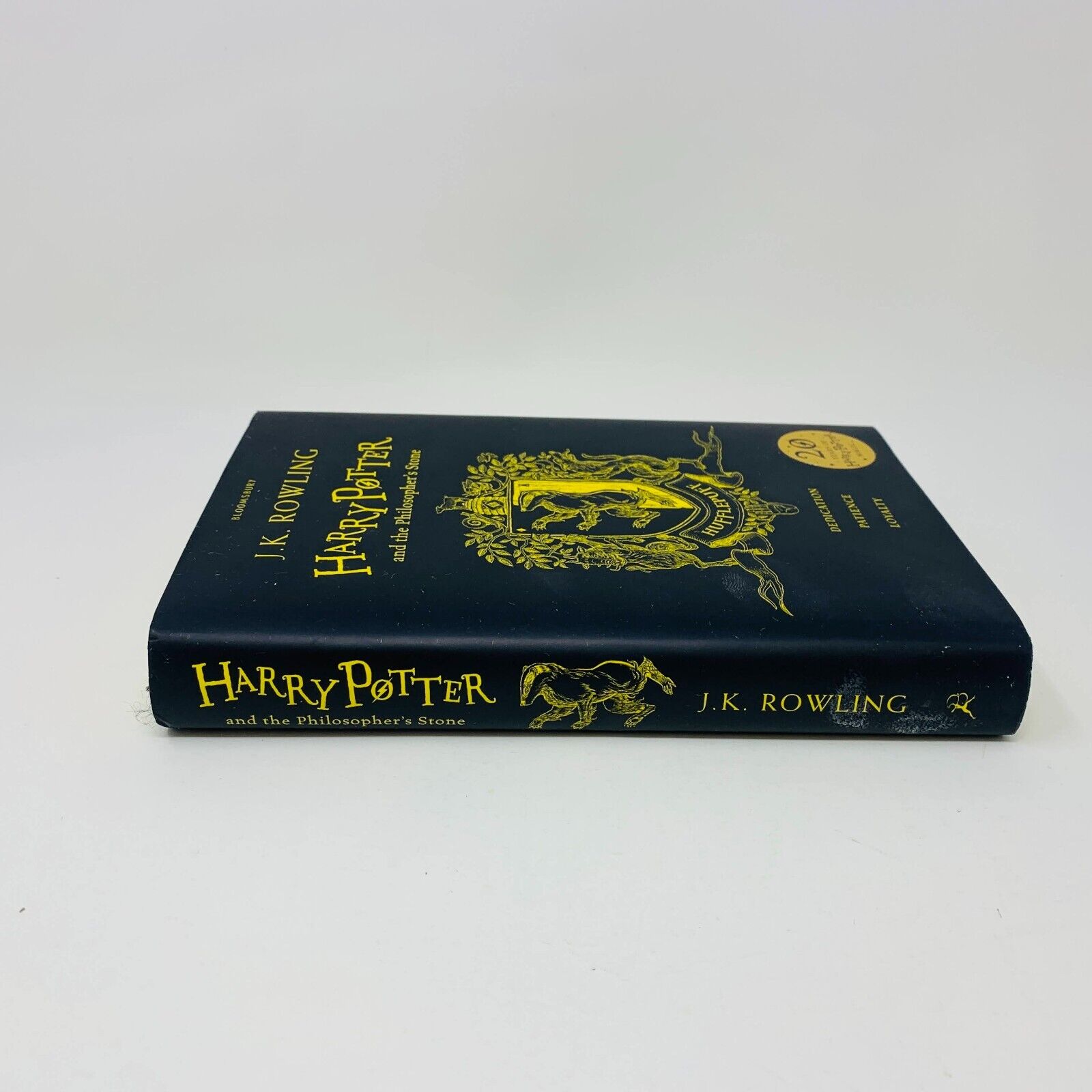 2017 Harry Potter and the Philosopher's Stone Hufflepuff Edition HC Bloomsburry