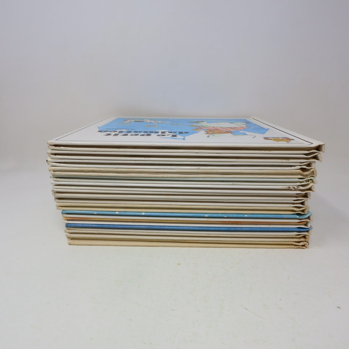 Lot 14 Le Château Magique du Livre Jane Belk Moncure Livres Enfants Français 80s