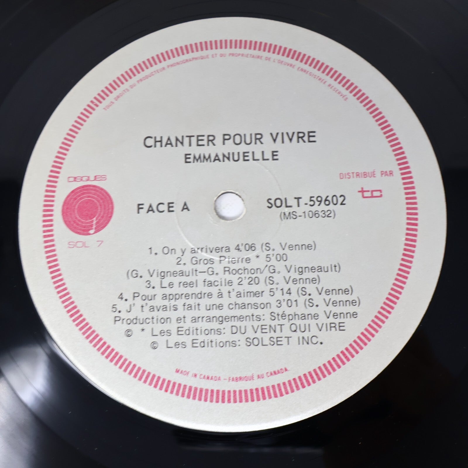 Emmanuëlle Lot 2 Disques Chanter Pour Vivre/Monde À L'Envers Emmanuelle Record