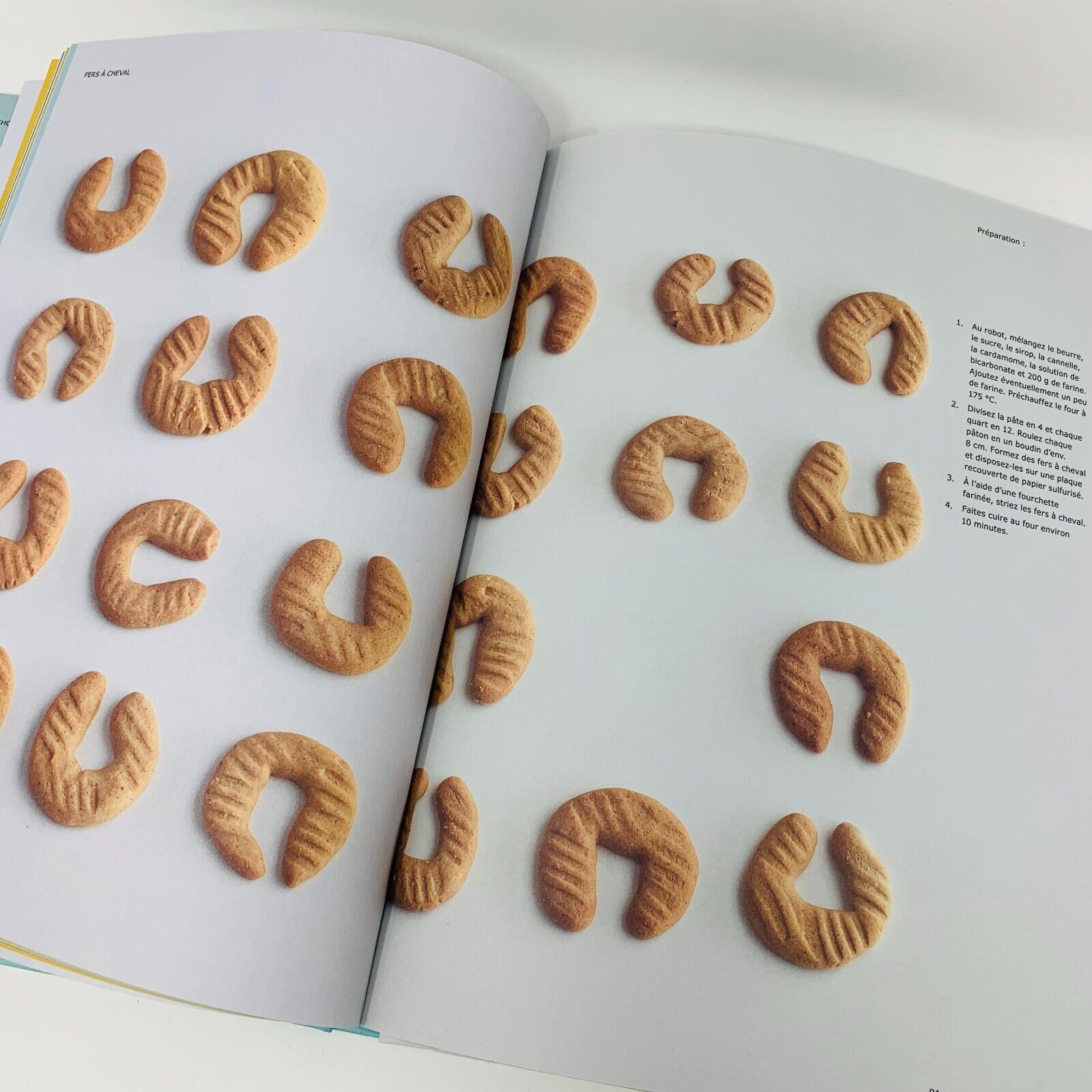 2012 Fika Patisserie Suédoise Recettes Français Cuisine Gâteaux Biscuits Ikea HC