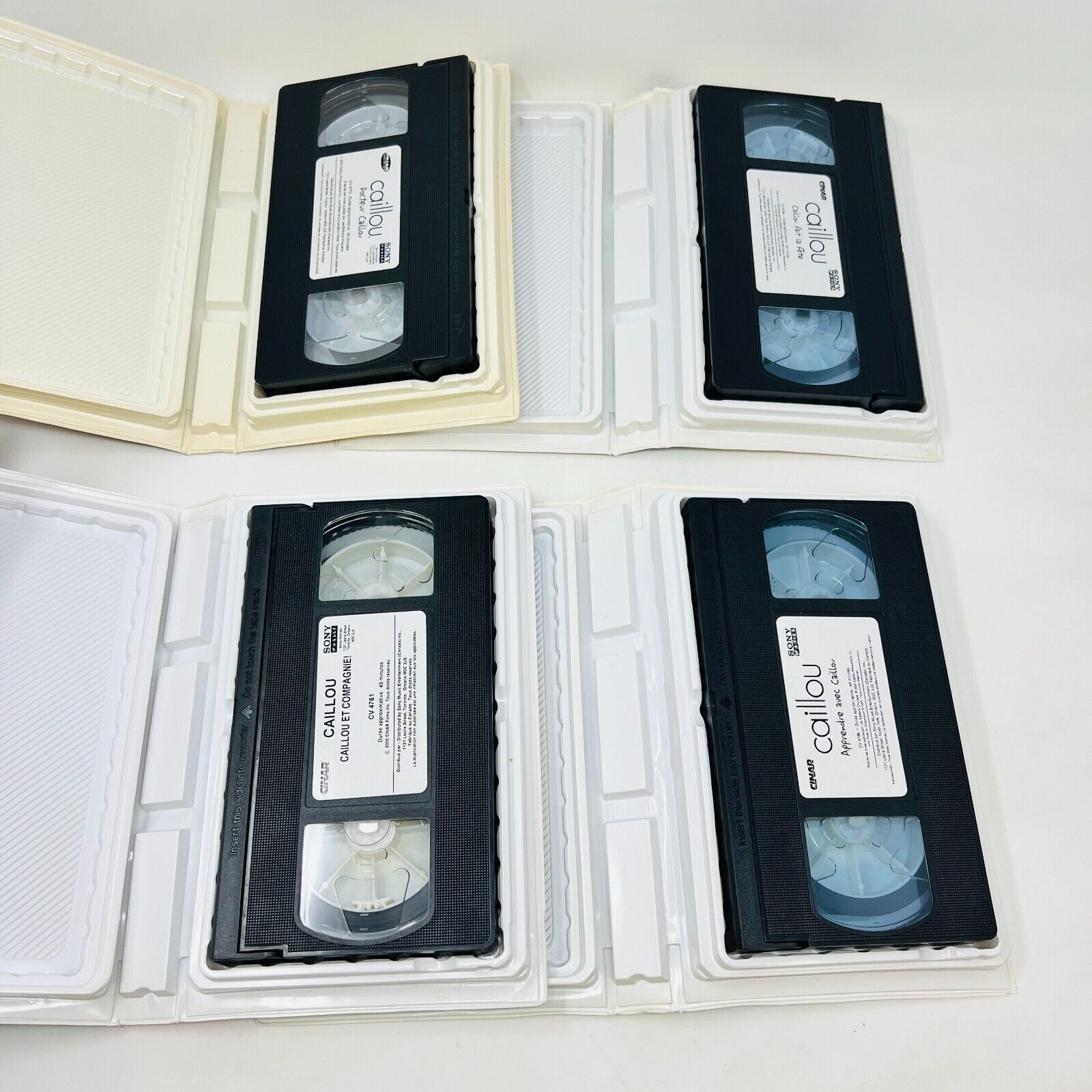 8x Caillou VHS en Français/in French Testés Cinar NTSC Lot Set Docteur Caillou