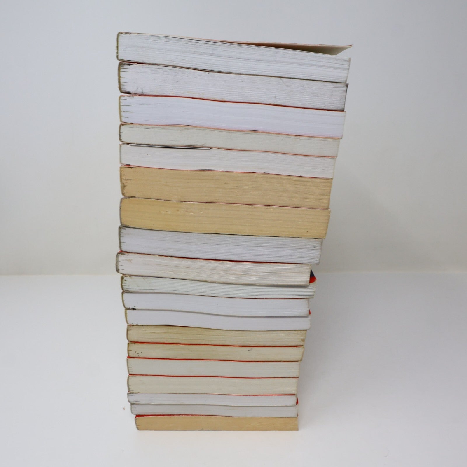 Titan Lot 19 Livres Cassiopée/Chambre d'Éden/Marie Tempête/Julie Jeunes Adultes