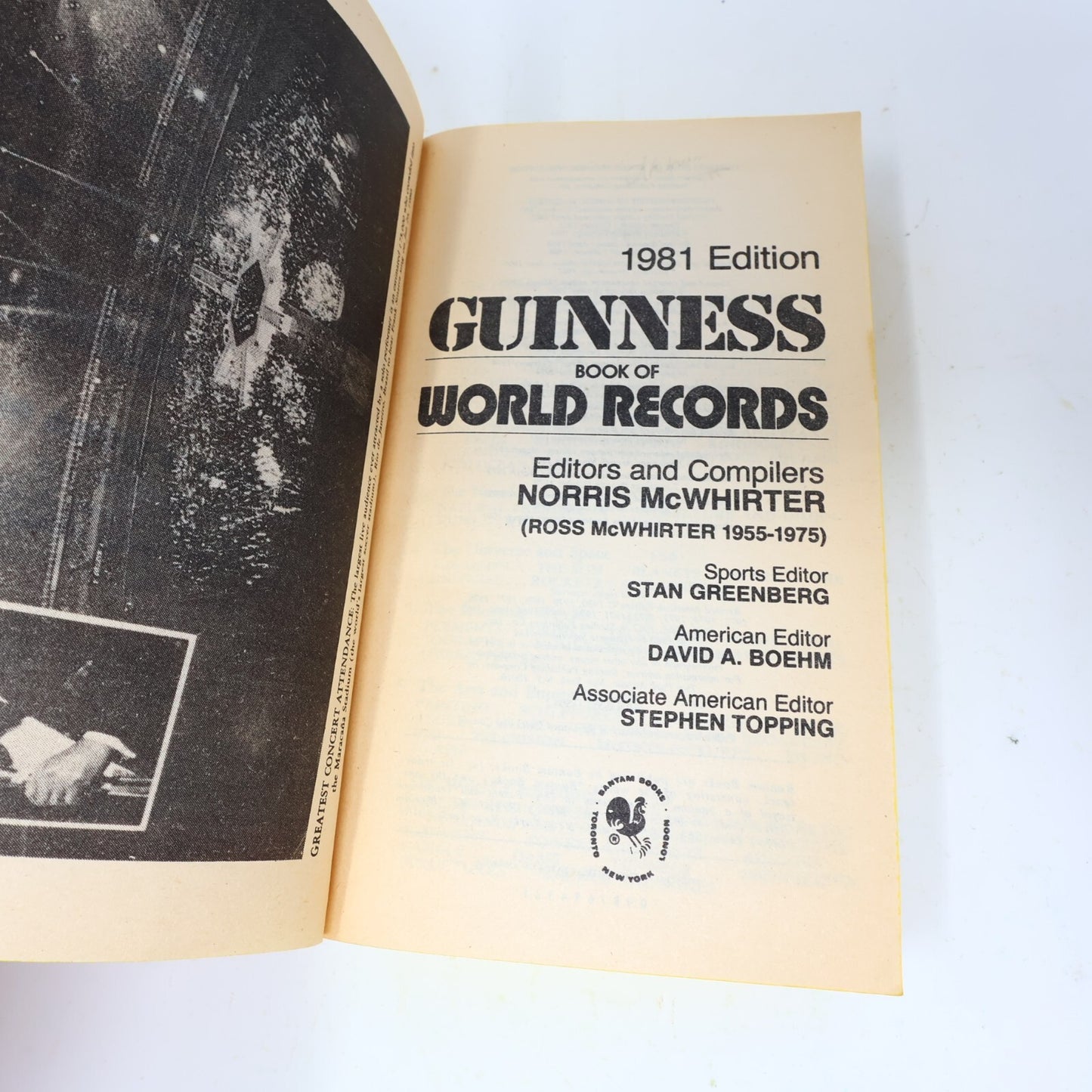 1981 Guinness Book of World Records Norris Mcwhirter Bantam Reference 1st Print