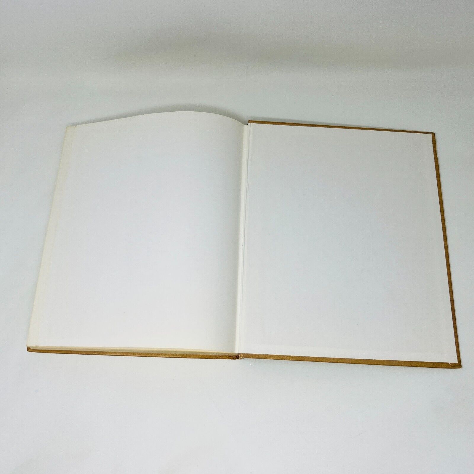 1973 La Cuisine de Monique Chevrier Mirabel Livre Recettes en Français Cookbook