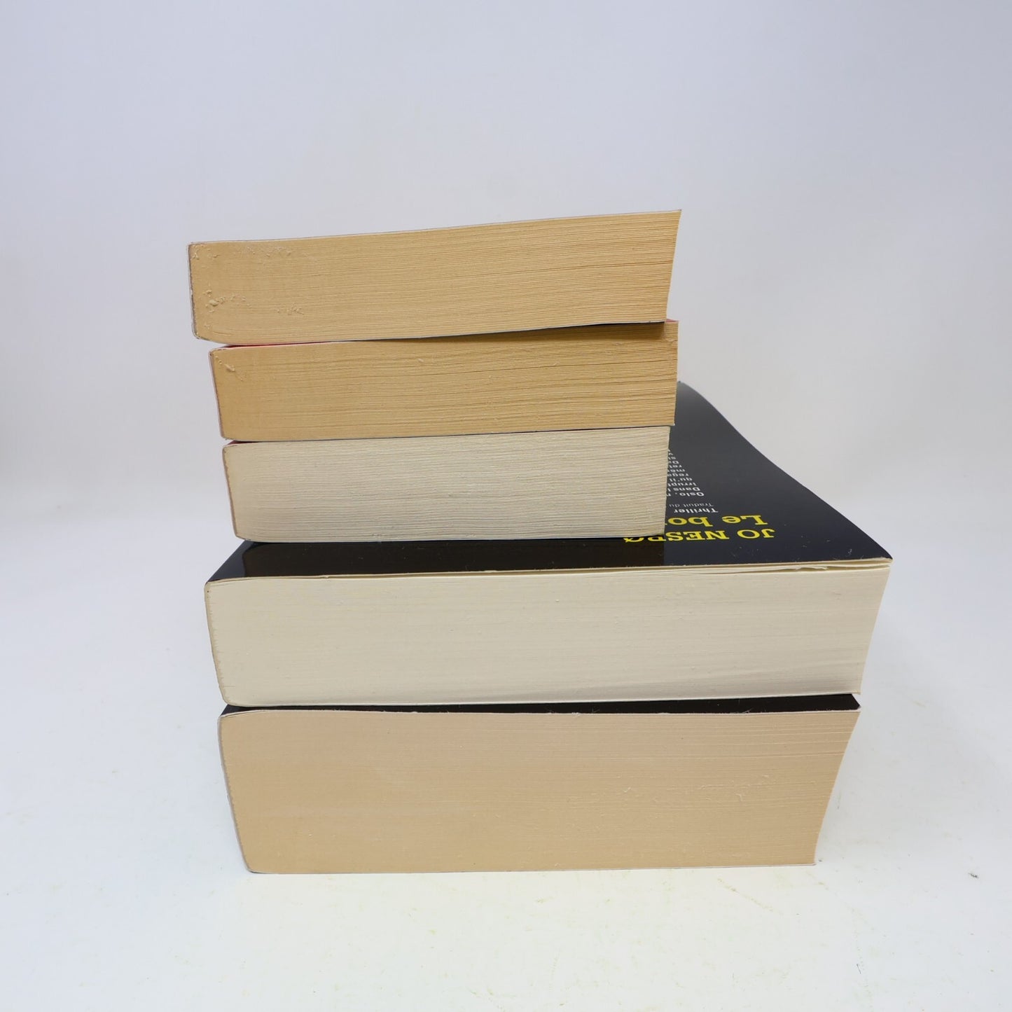 Jo Nesbø Lot 5 Livres Léopard/Rouge-Gorge/Cafards/Bonhomme de Neige Français PB