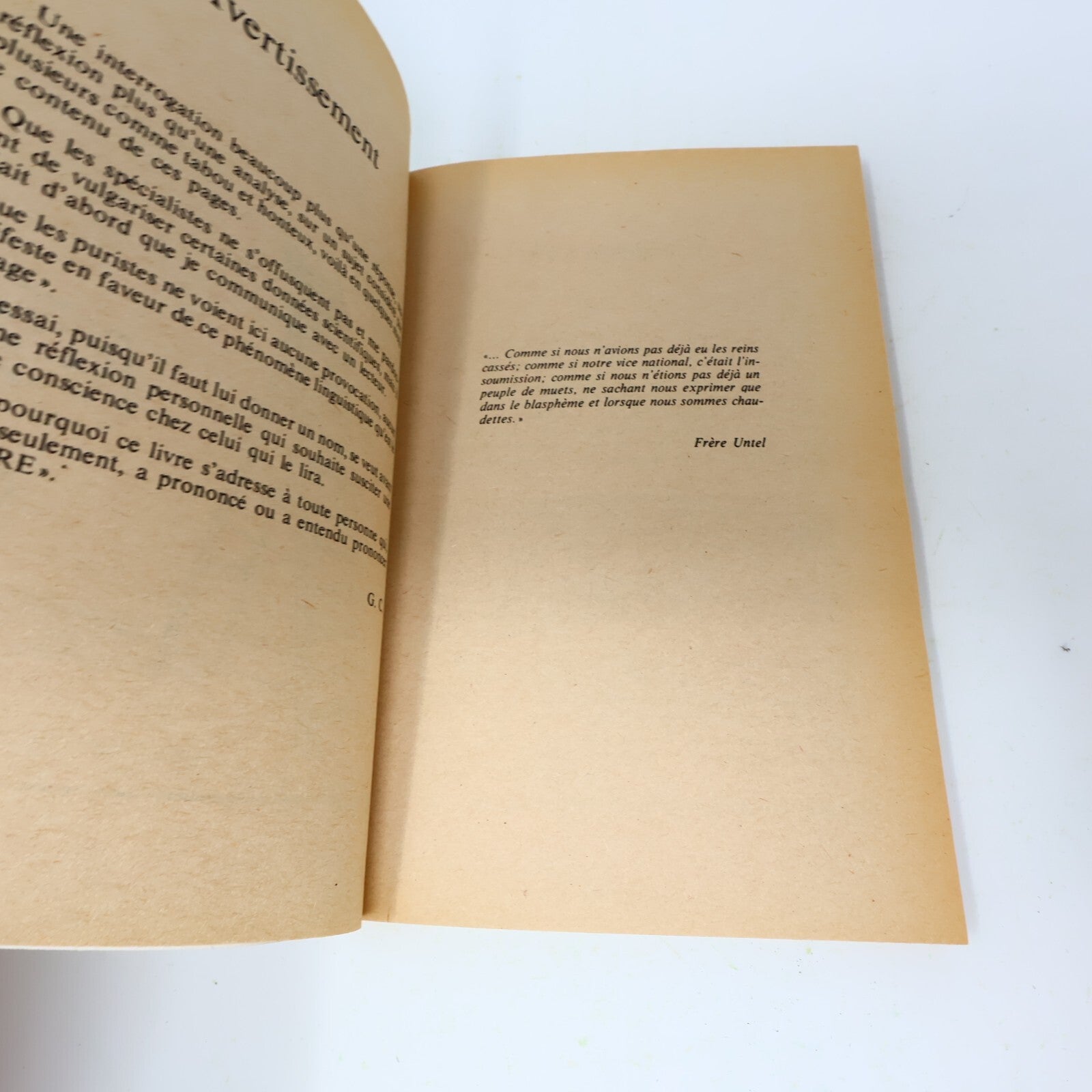 1980 Sacres et Blasphèmes Québécois Gilles Charest Québec Amérique Société Livre