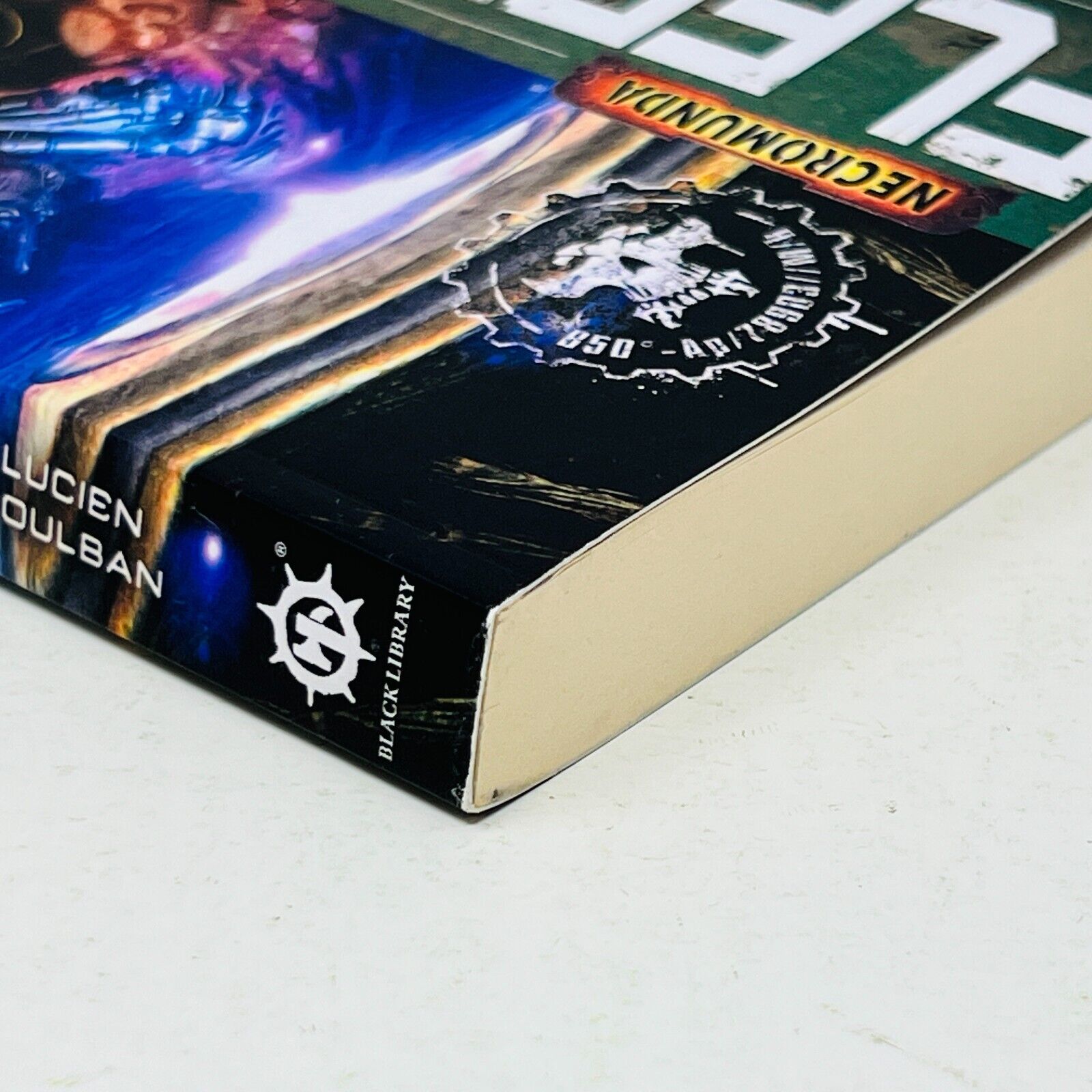 2017 Fleshworks Necromunda Warhammer 40k 40,000 by Lucien Soulban MMPB 1st Print