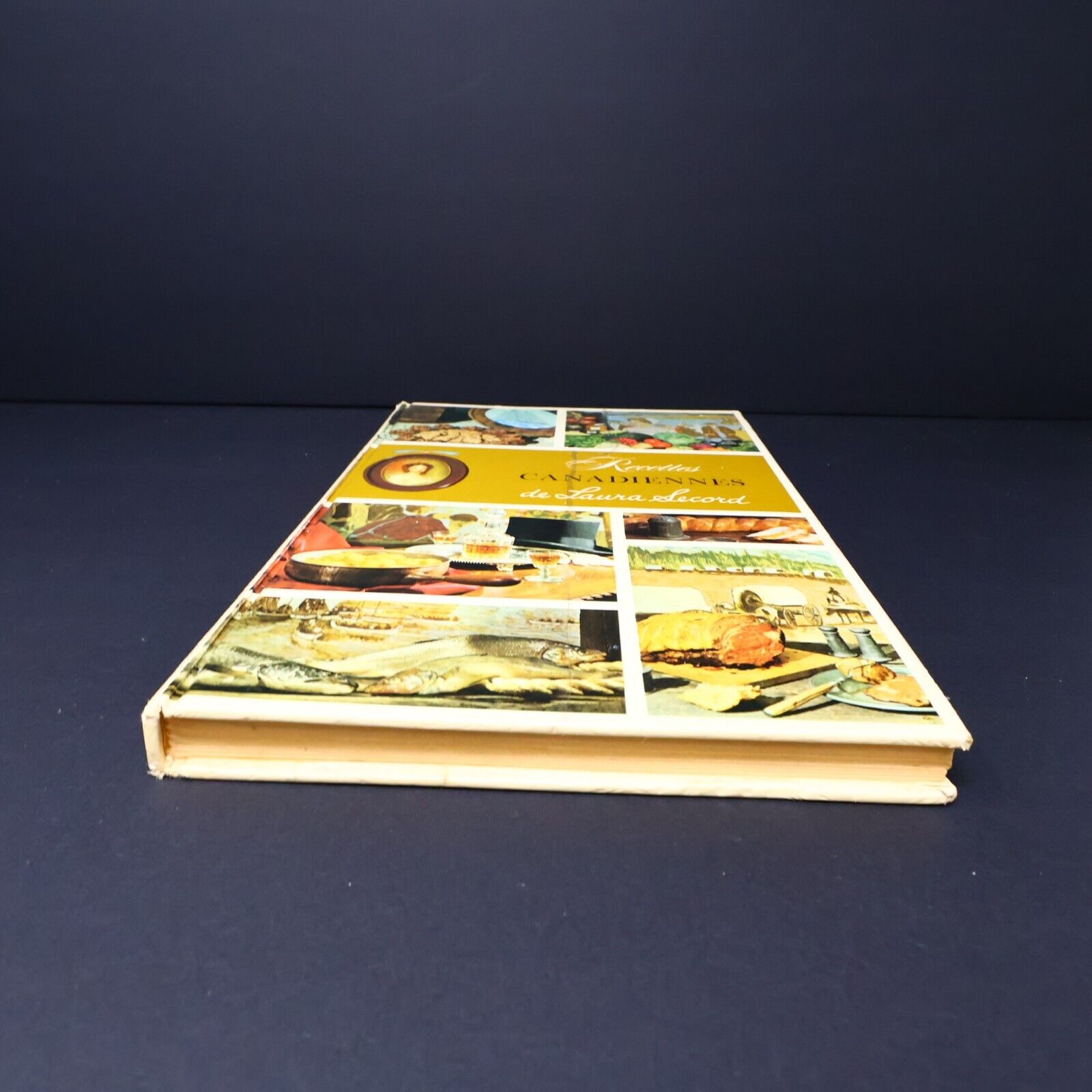 1971 Recettes Canadiennes de Laura Secord Cuisine Familiale Français Livre HC