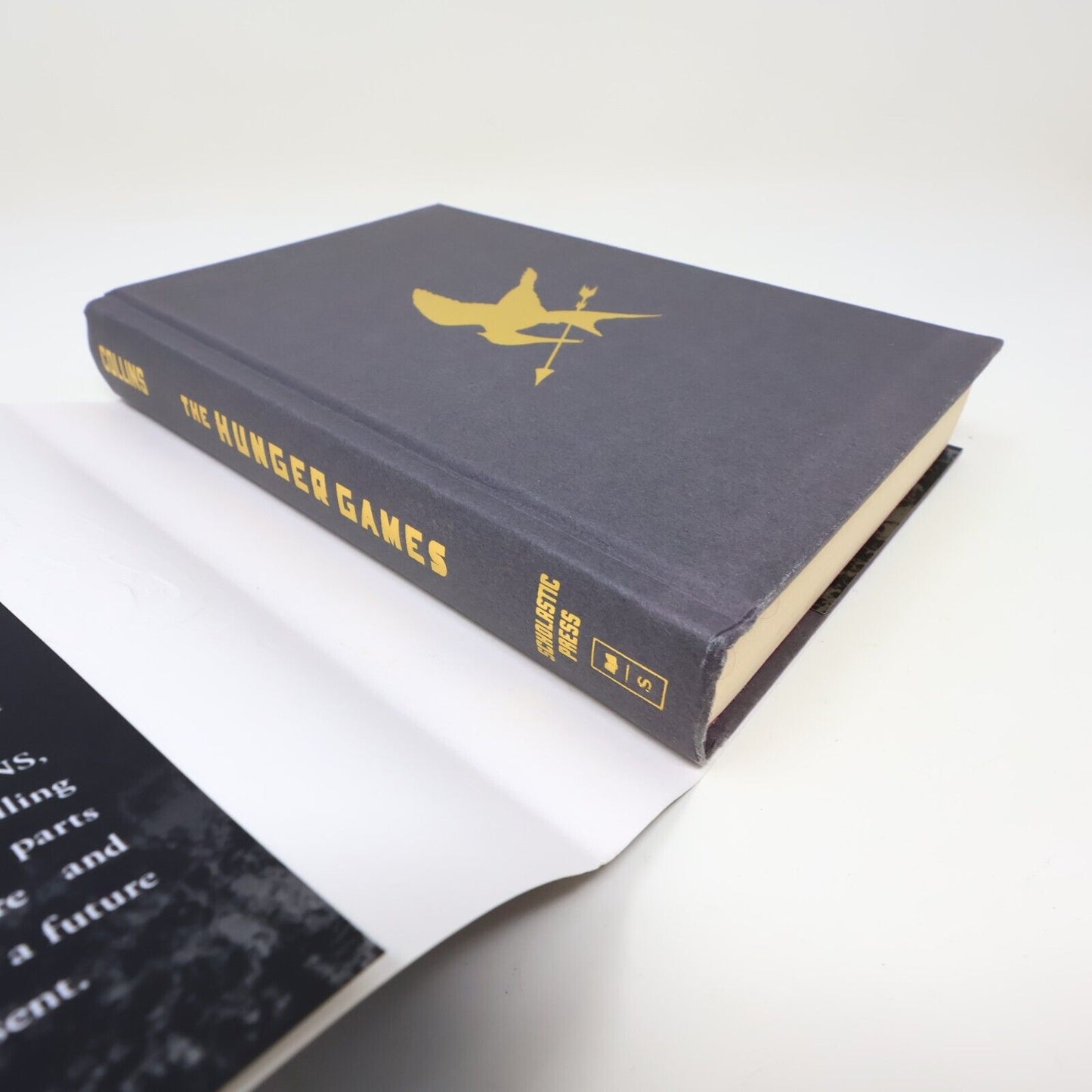 Lot 4 Books Hunger Games #1-4 Suzanne Collins Scholastic Fantasy Hardcover HC