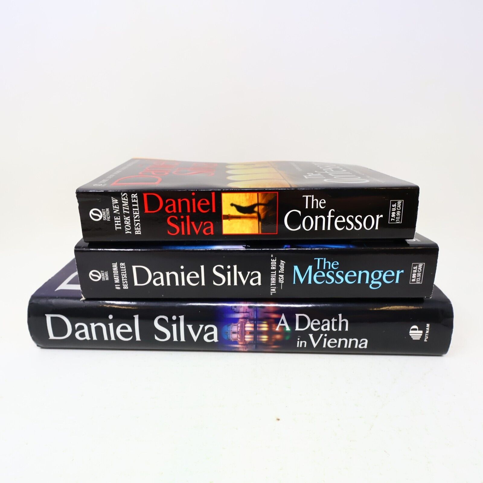 Daniel Silva Death in Vienna Confessor Messenger Lot 3 Books Espionage Spy 2000s