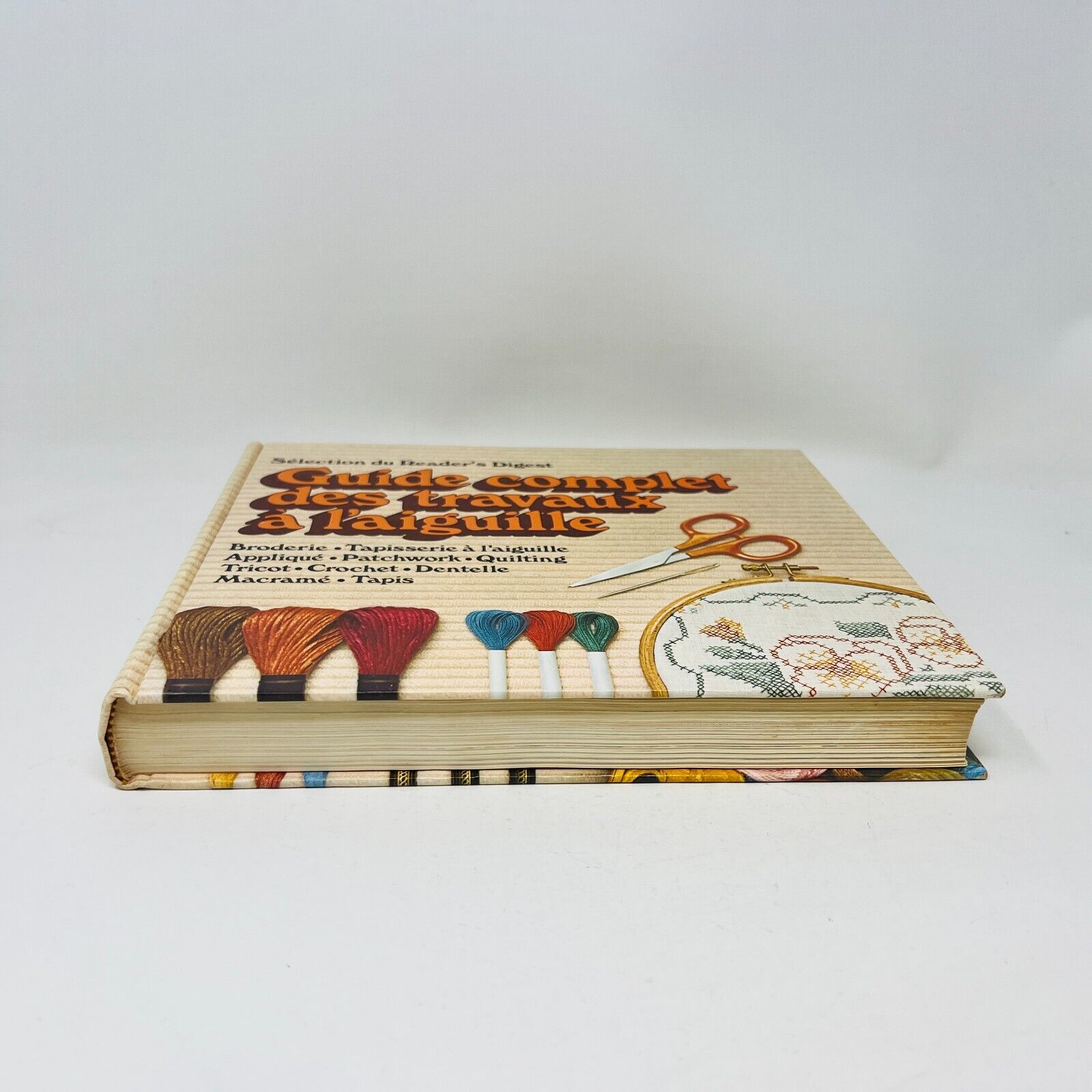 1981 Guide Complet des Travaux à l'Aiguille Couture Sélection du Reader's Digest
