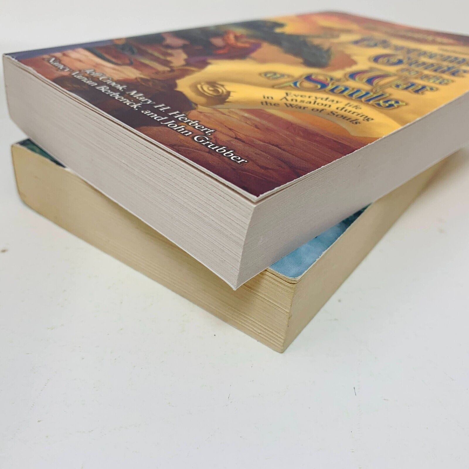 DragonLance Bertrem's Guide to the Age of Mortals/War of Souls Lot 1-2 WOC Krynn