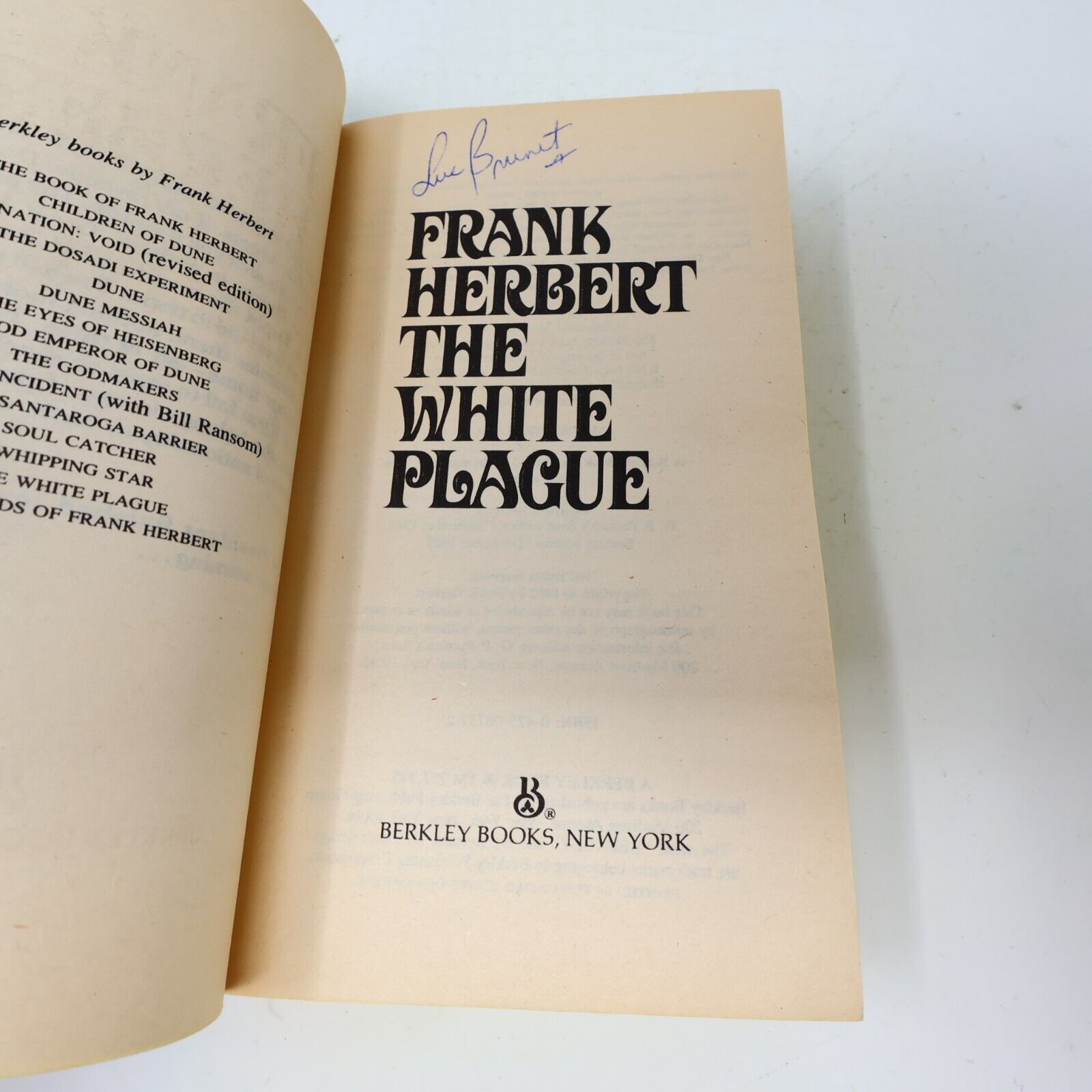 1983 The White Plague Frank Herbert Horror Berkley Paperback Book 80s PB