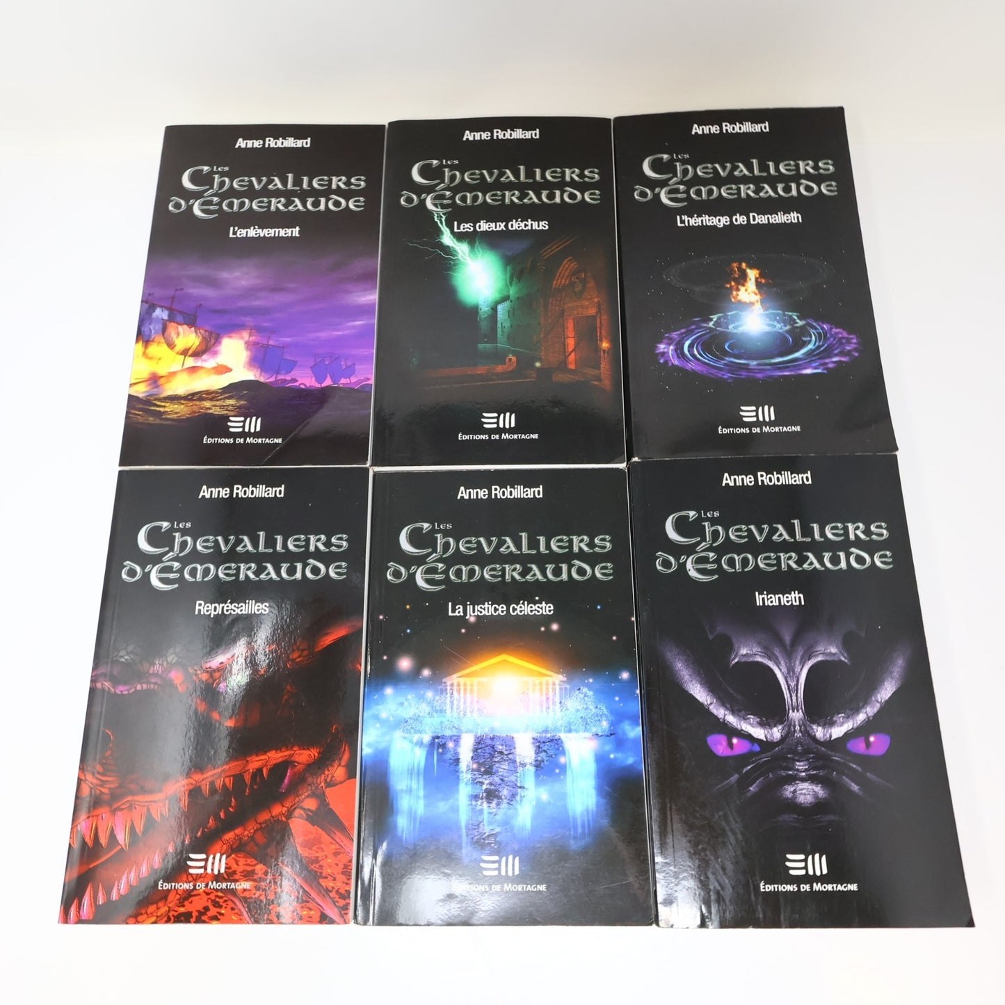 Les Chevaliers d'Émeraude #1-12 Série Complète Lot 12 Livres Anne Robillard PB