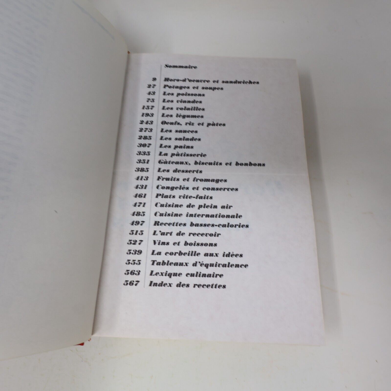 1975 Le Livre de Recettes Châtelaine Hélène Julien Cuisine Maclean-Hunter 70s HC