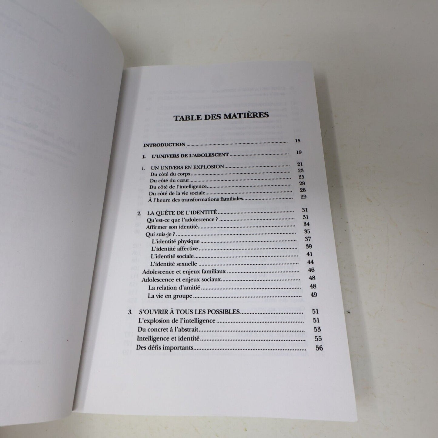1995 Besoins Défis et Aspirations des Adolescents Éducation Parentalité Français