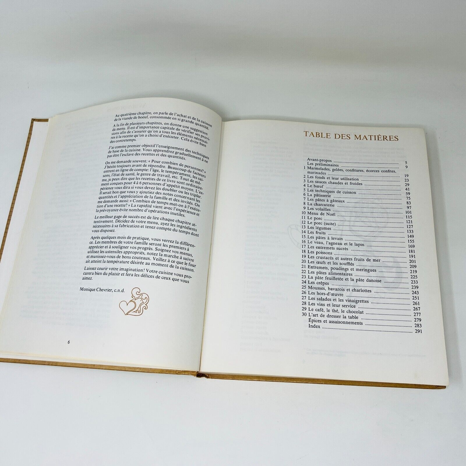 1973 La Cuisine de Monique Chevrier Mirabel Livre Recettes en Français Cookbook