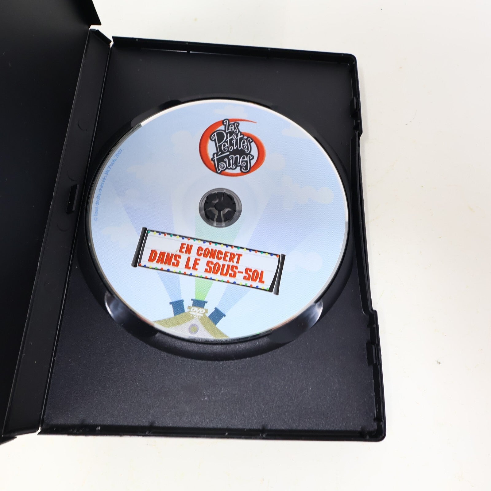 Les Petites Tounes en Concert dans le Sous-Sol DVD Spectacle Enfants Musique