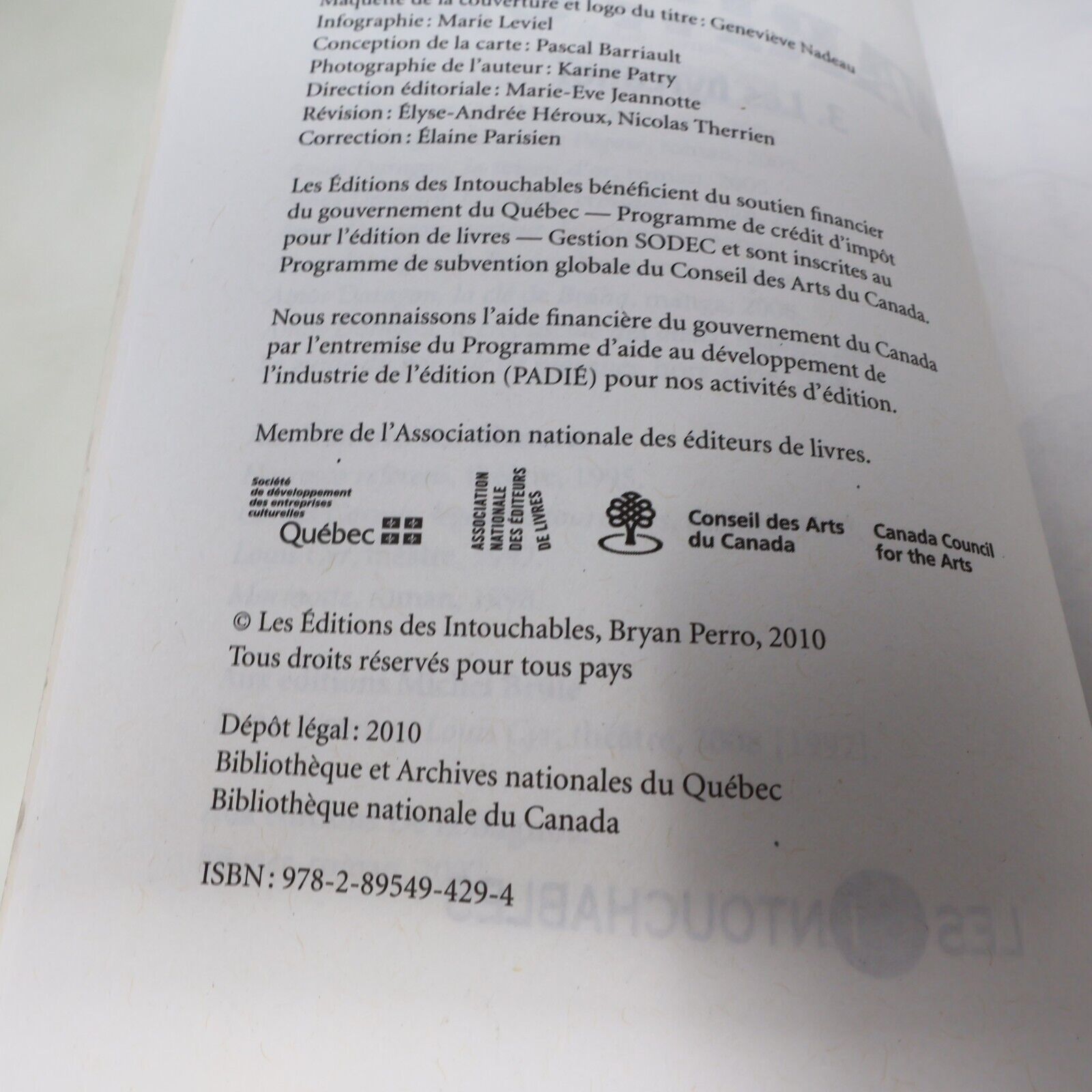 Les Hyrcanoï Bryan Perro Wariwulf #3 Les Intouchables Français Paperback Enfants