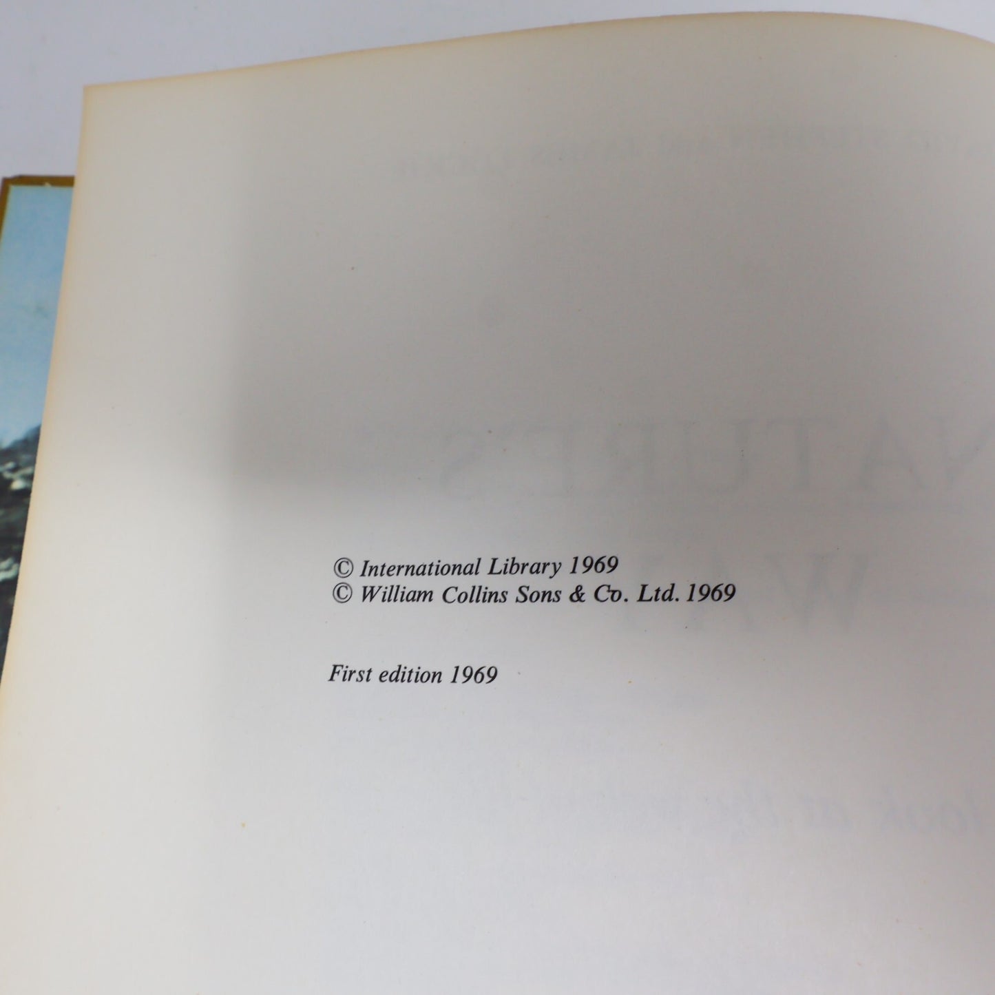 1969 Nature's Way David Stephen James Lockie Collins Animals 1st Edition Book HC