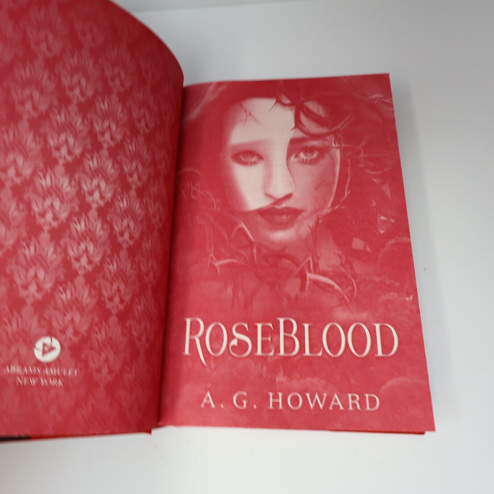 2017 Roseblood by A. G. Howard Signed Fantasy Romance 1st Print Amulet Books HC