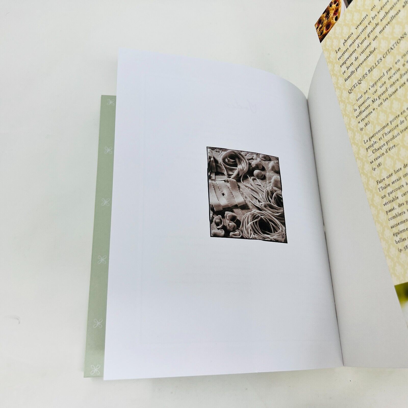2011 Cuisinez avec Mamma Mia Livre de Recettes Italiennes Cuisine en Français