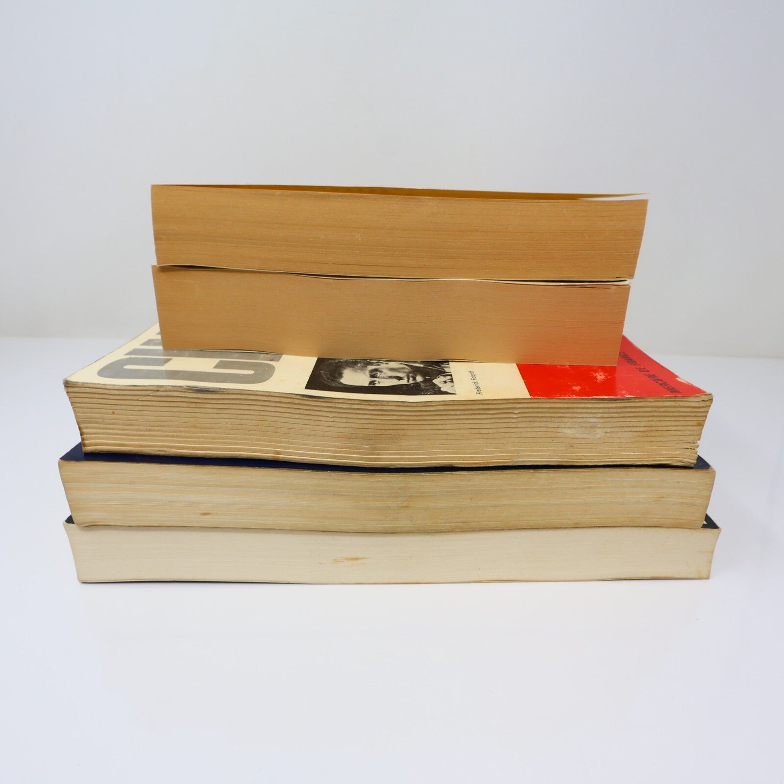 Frederick Forsyth Lot 5 Livres Sans Bavures/Chacal/Chiens de Guerre Français PB