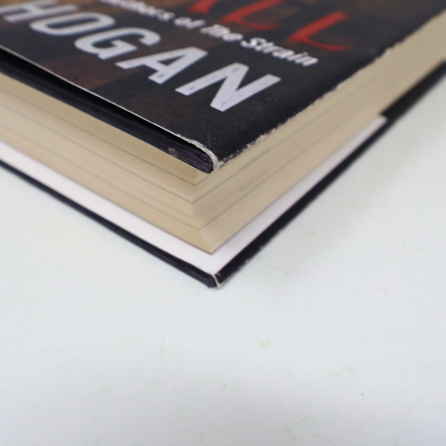 The Strain Trilogy #2 The Fall Guillermo Del Toro Chuck Hogan 2010 1st Print
