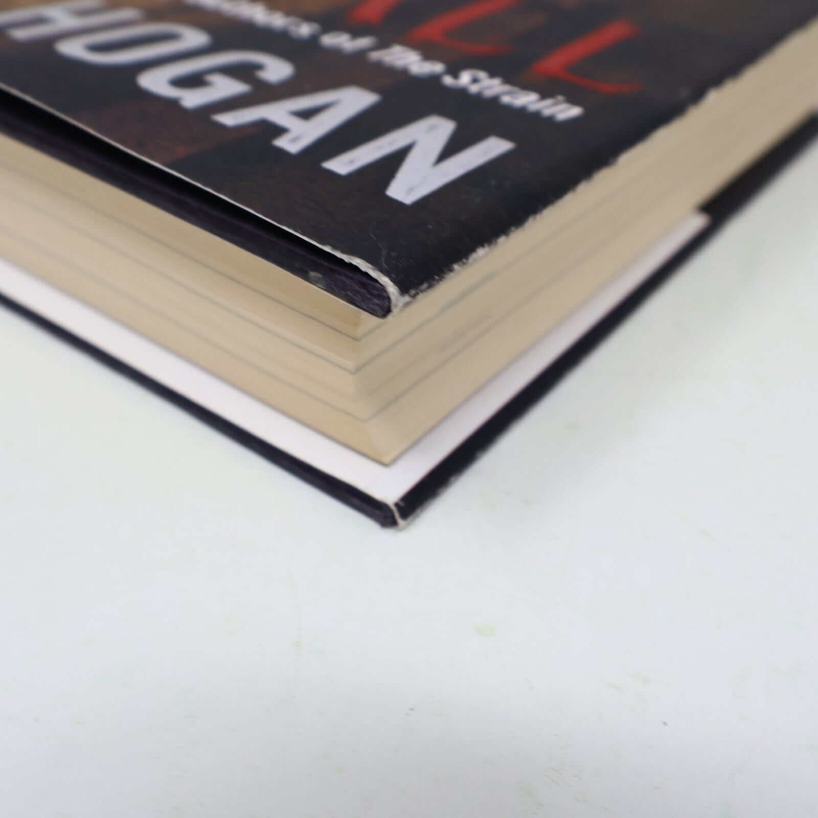 The Strain Trilogy #2 The Fall Guillermo Del Toro Chuck Hogan 2010 1st Print