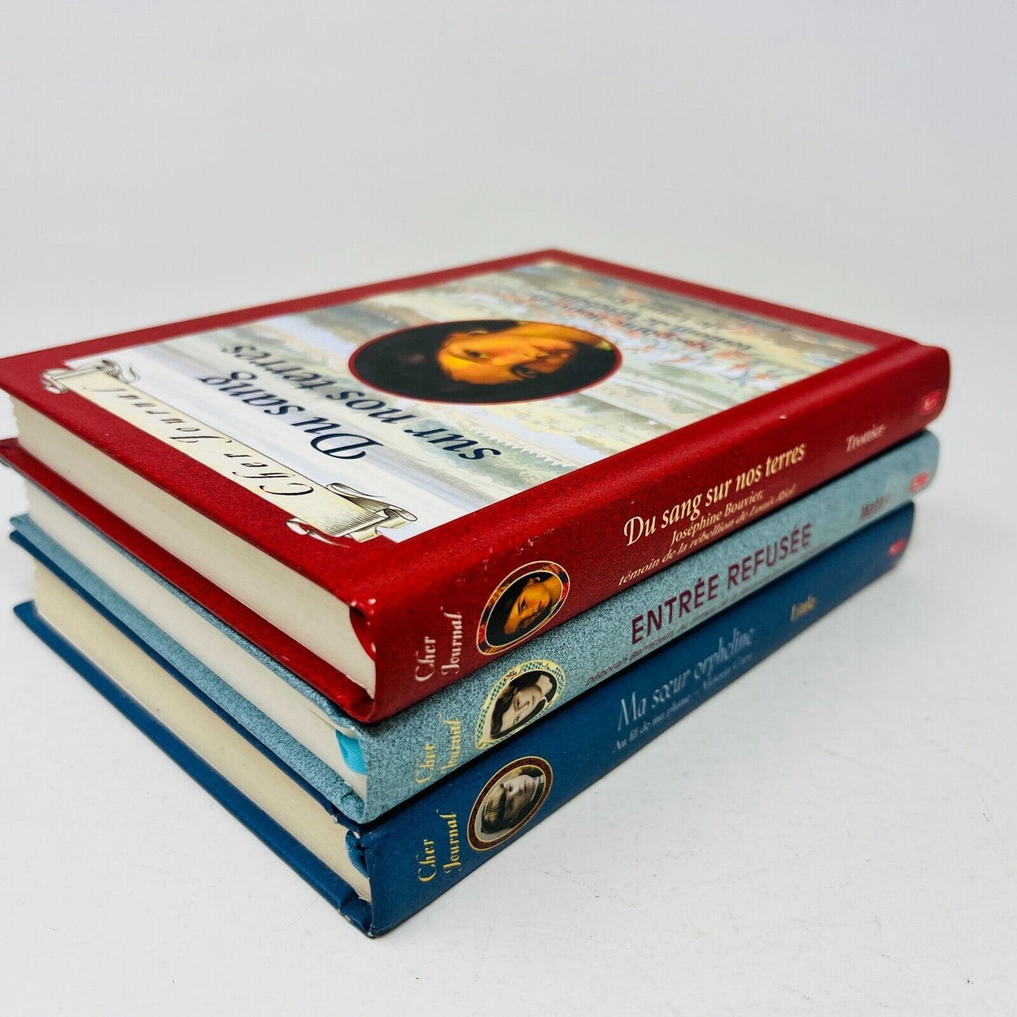 Cher Journal Du Sang sur nos Terres/Entrée Refusée/Ma Soeur Orpheline Lot Livres