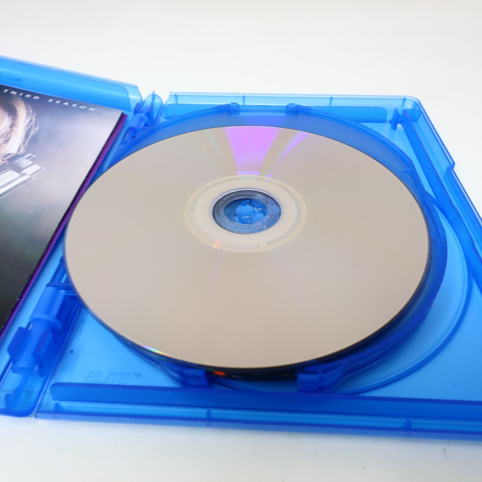 Nikita Third Season #3 Blu-Ray Looks Do Kill Tested Maggie Q/Shane West TV Serie