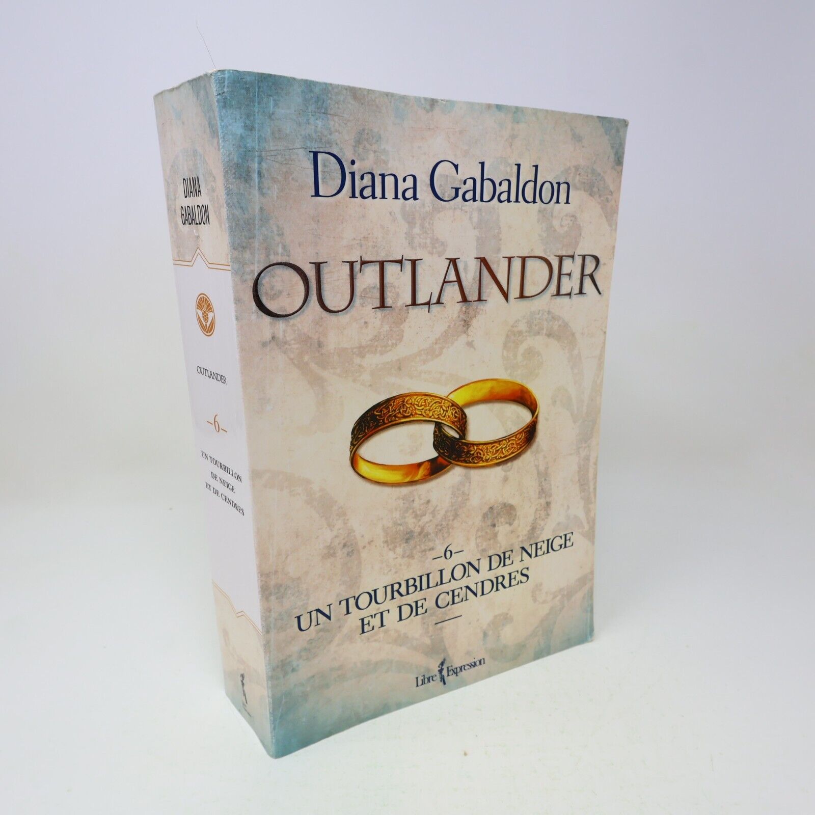 2015 Un Tourbillon de Neige et de Cendres Diana Gabaldon Omnibus Outlander #6 PB