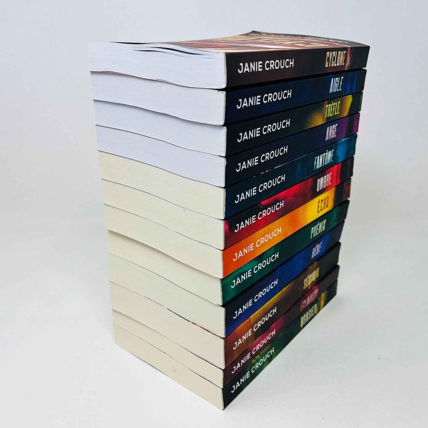 Lot de 12 Livres Linear Tactical #1-9 11-13 Janie Crouch Français/French Romance
