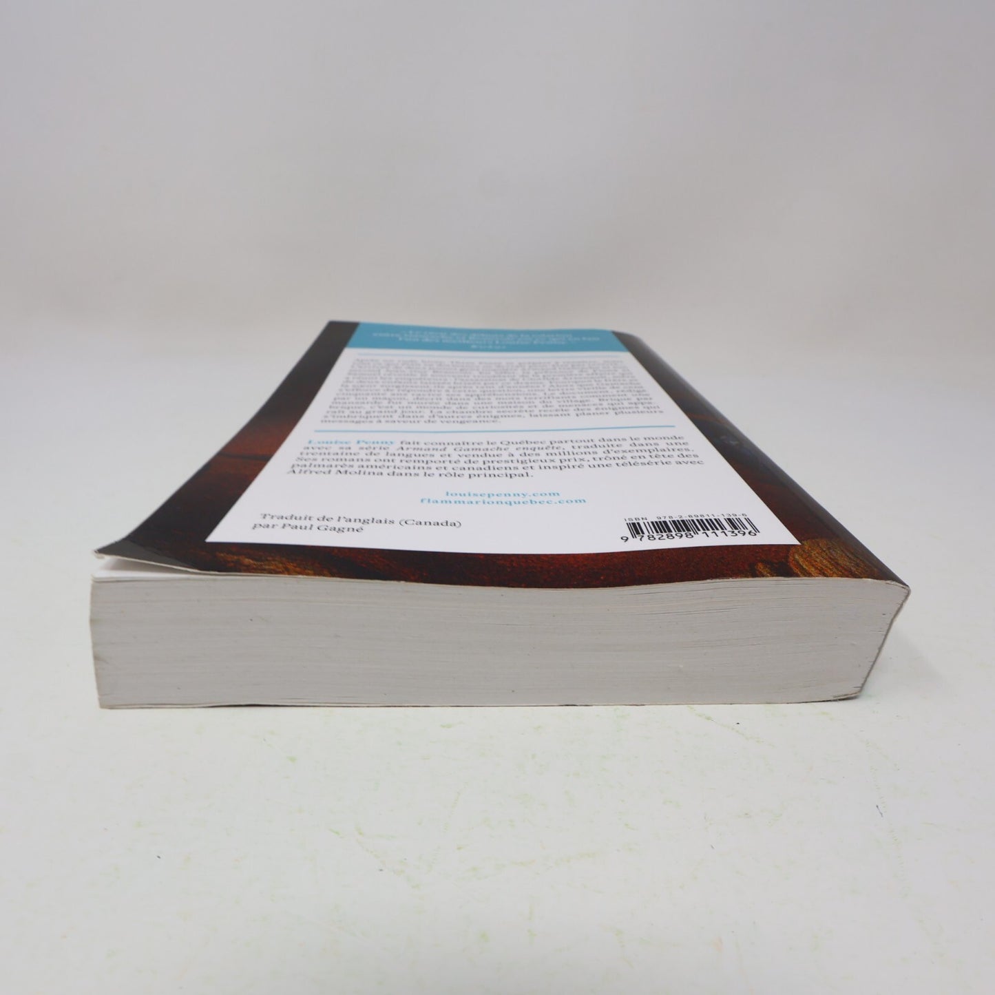 2023 Un Monde de Curiosités Louise Penny Flammarion Crime et Mystère Policier PB