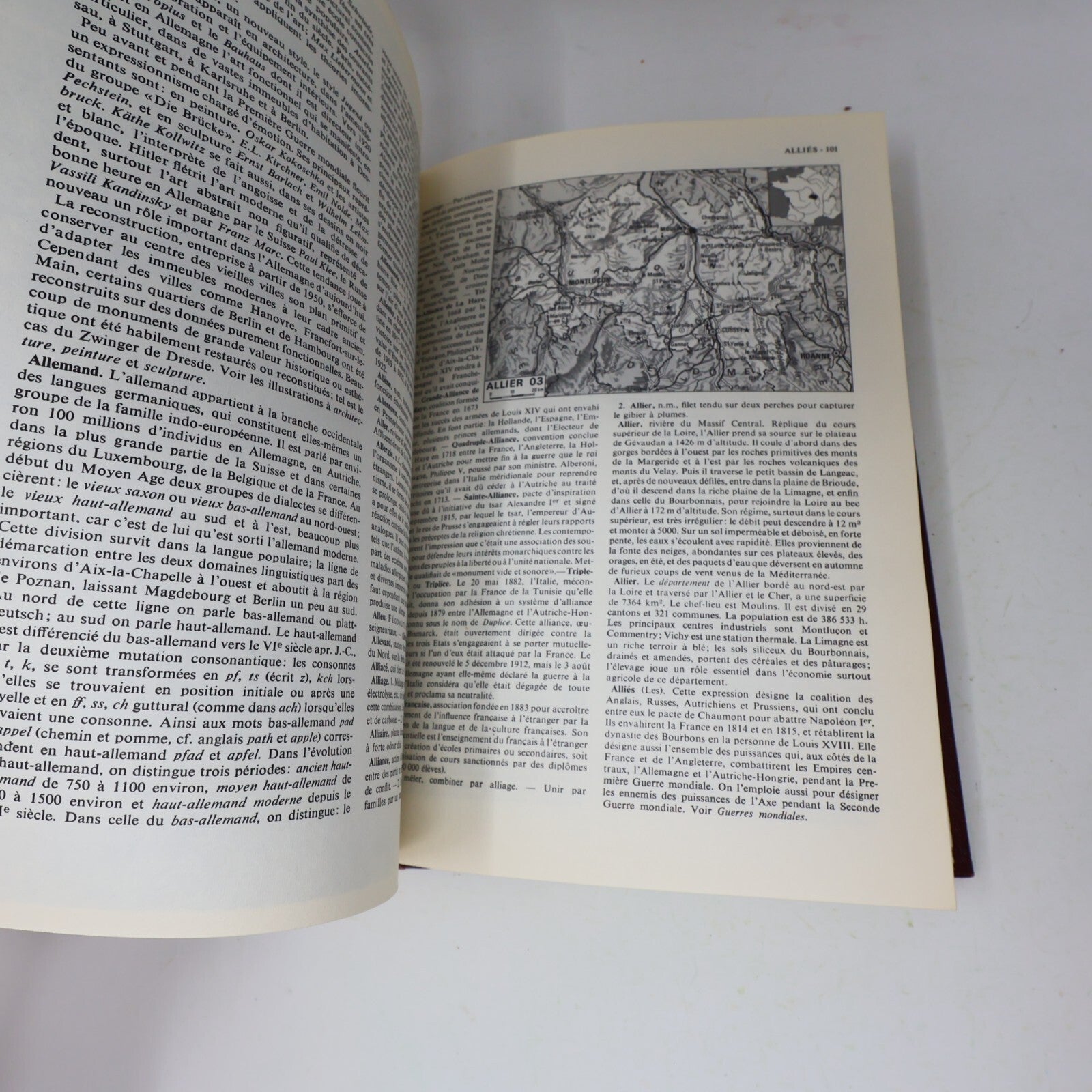 Encyclopédie Universelle Illustrée #1-21 Lot 21 Livres Complète Maisonneuve 70s