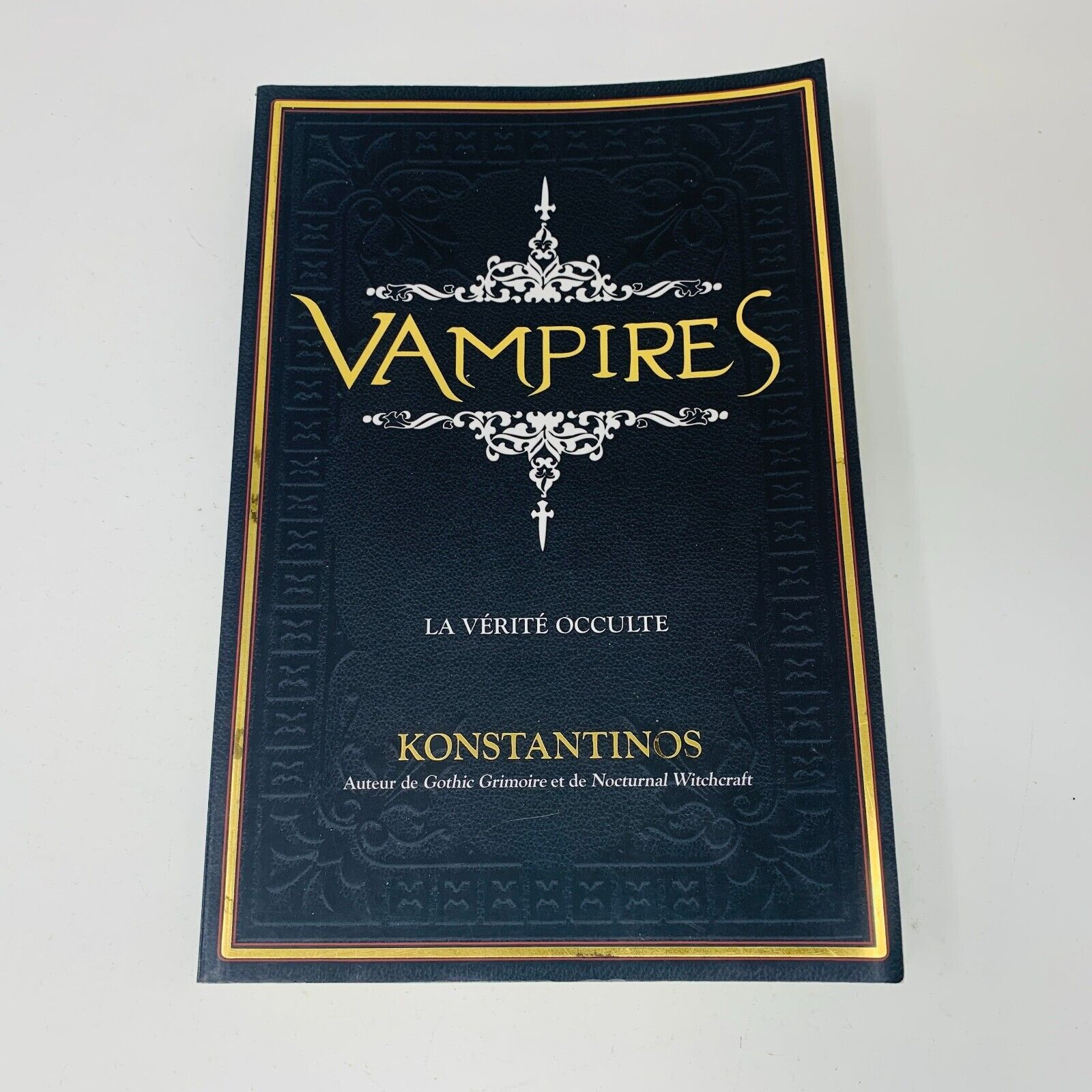 2009 Vampires La Vérité Occulte de Konstantinos ADA Livre Français/French PB