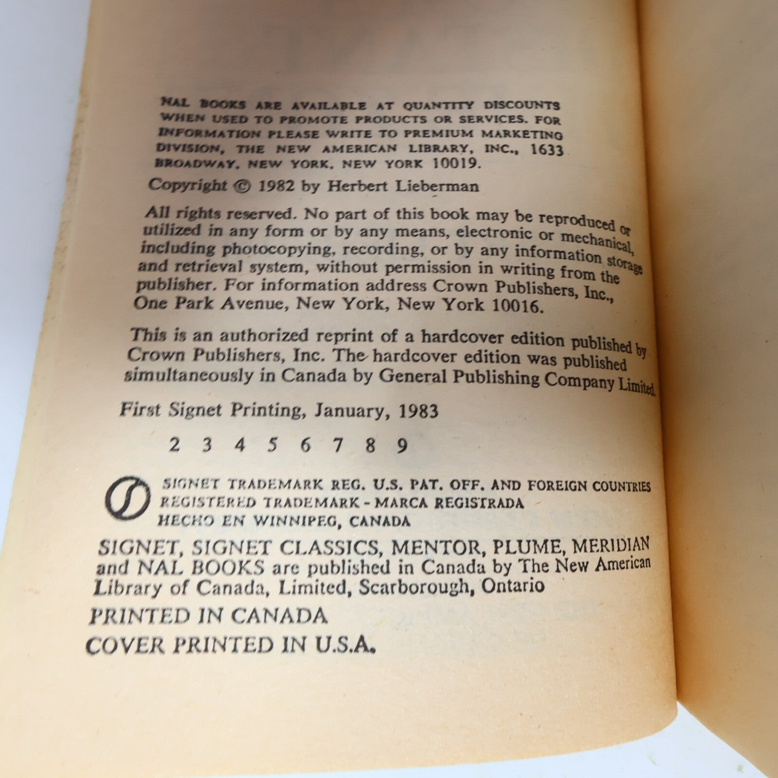 1983 Night Call From a Distant Time Zone Herbert Lieberman Signet Thriller Book