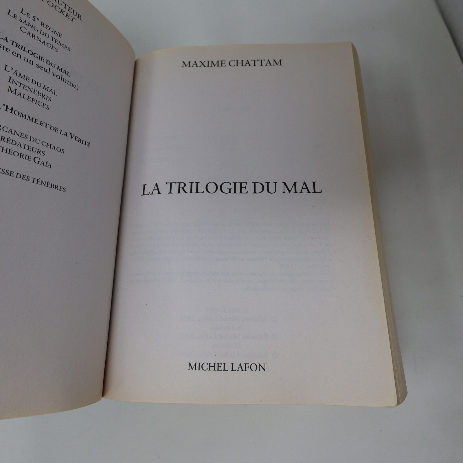 2012 La Trilogie du Mal Maxime Chattam Pocket Omnibus Crime Thriller Français PB