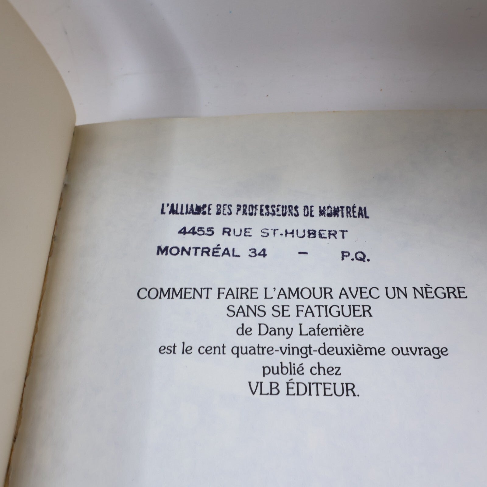 Dany Laferrière Lot 2 Livres Comment Faire l'Amour à Un/Chair du Maître Roman PB