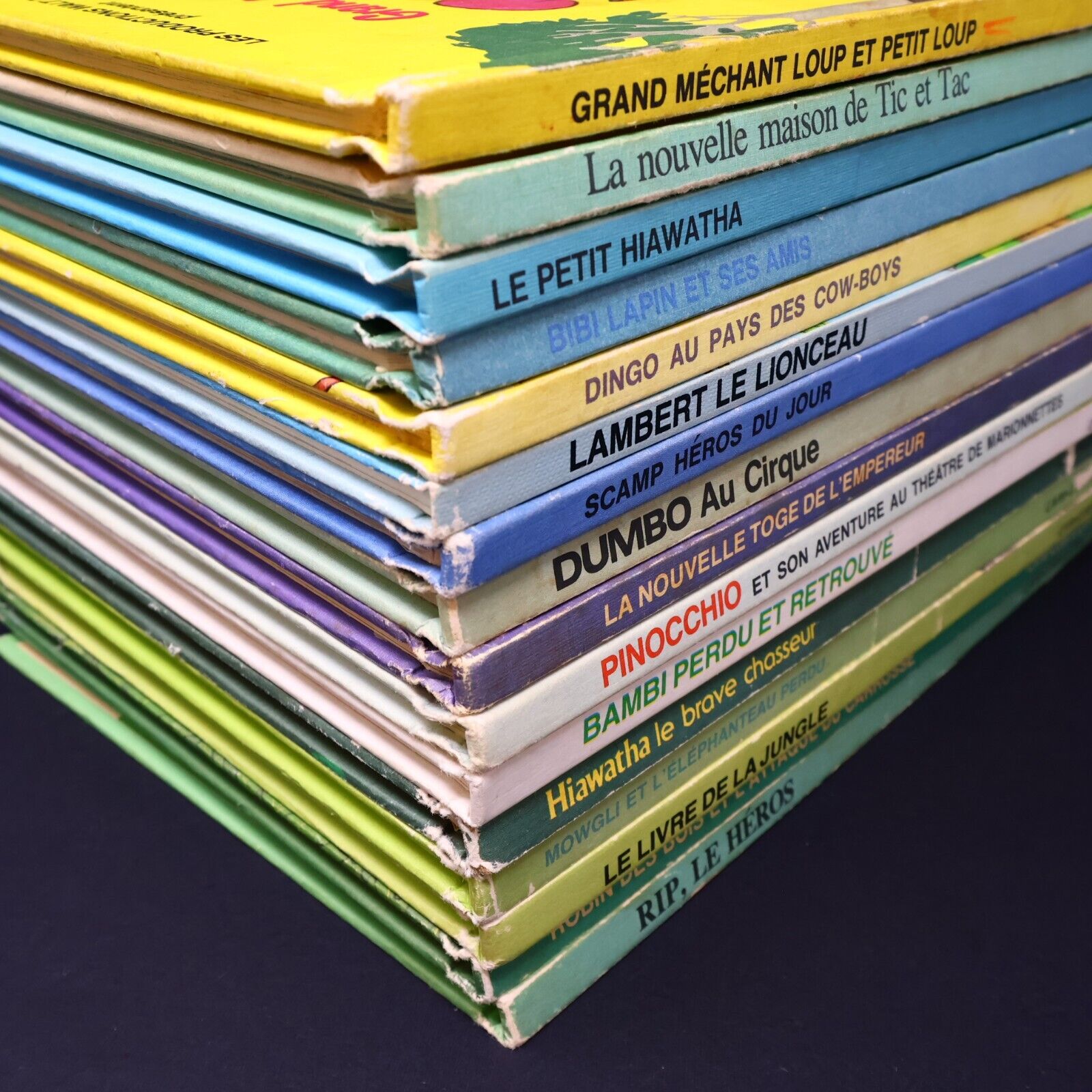 Lot 16 Livres Les Livres Merveilleux de Disney Enfants Livre Loisirs Français HC