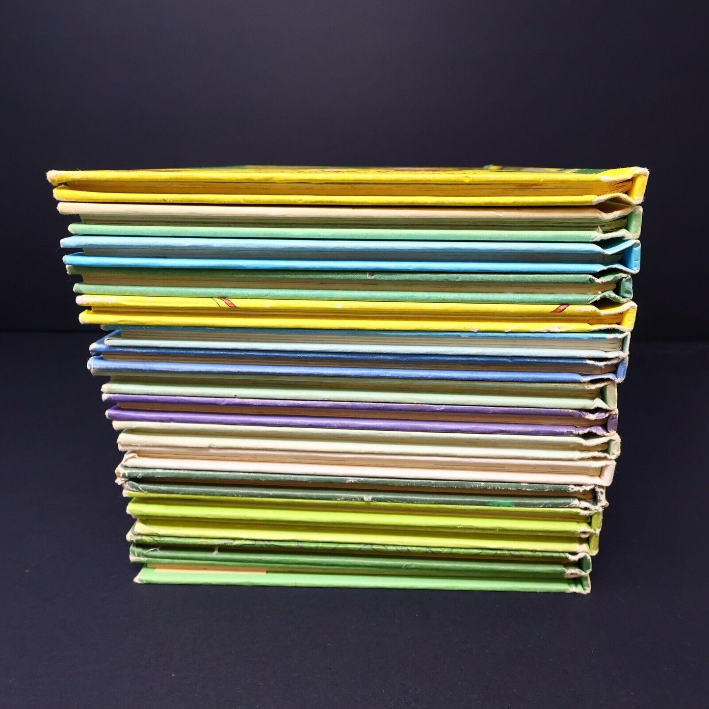 Lot 16 Livres Les Livres Merveilleux de Disney Enfants Livre Loisirs Français HC