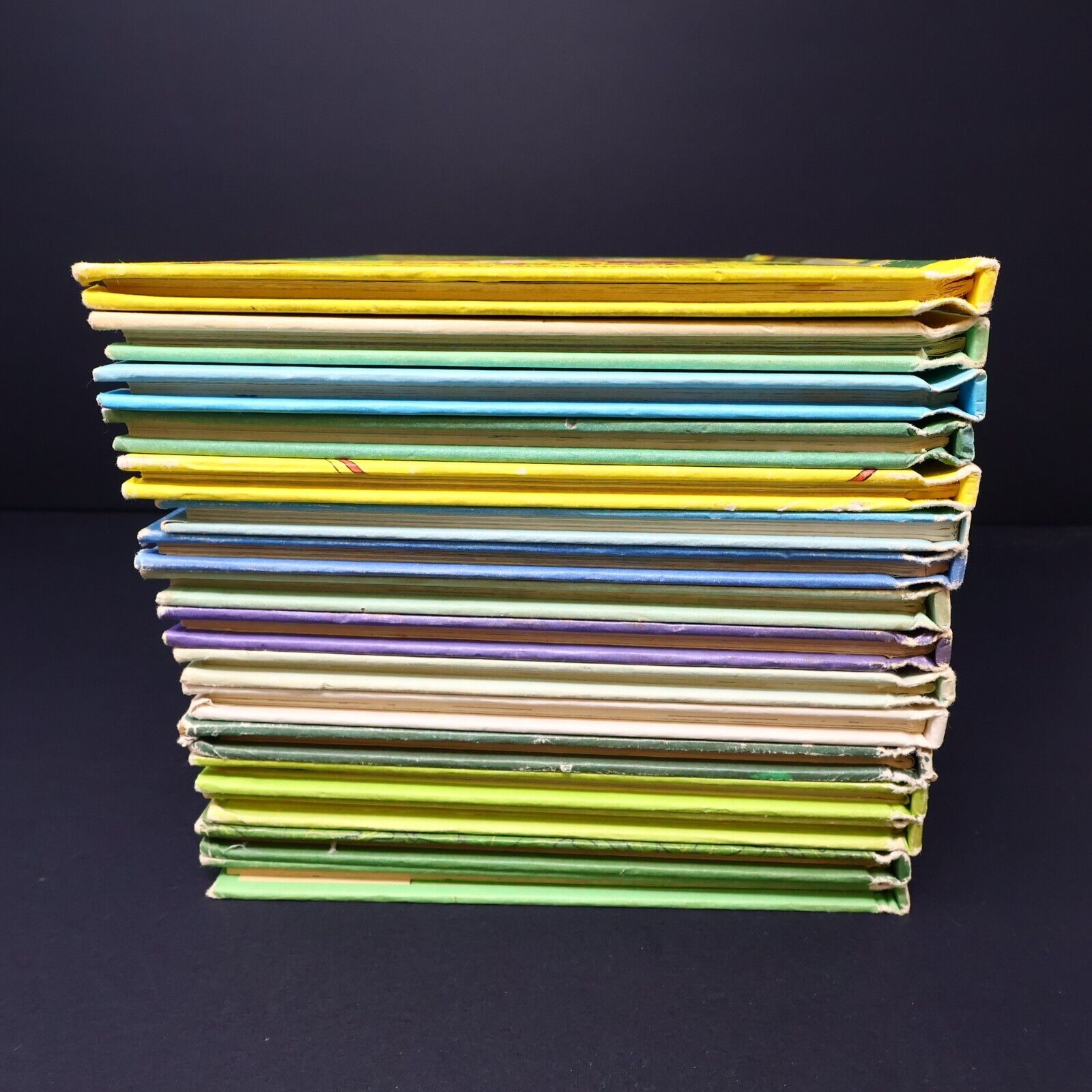 Lot 16 Livres Les Livres Merveilleux de Disney Enfants Livre Loisirs Français HC