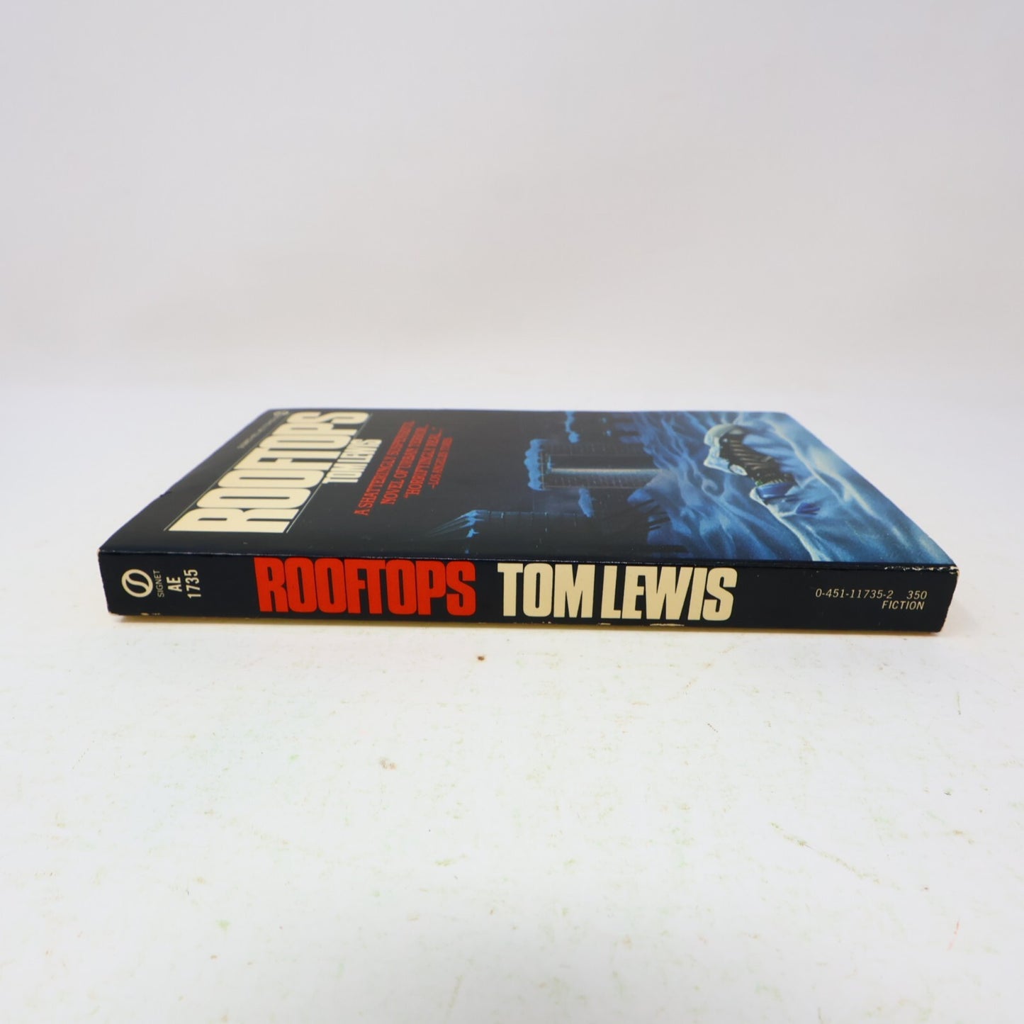 1982 Rooftops Tom Lewis Signet Mystery Thriller Crime 2nd Print Paperback Book